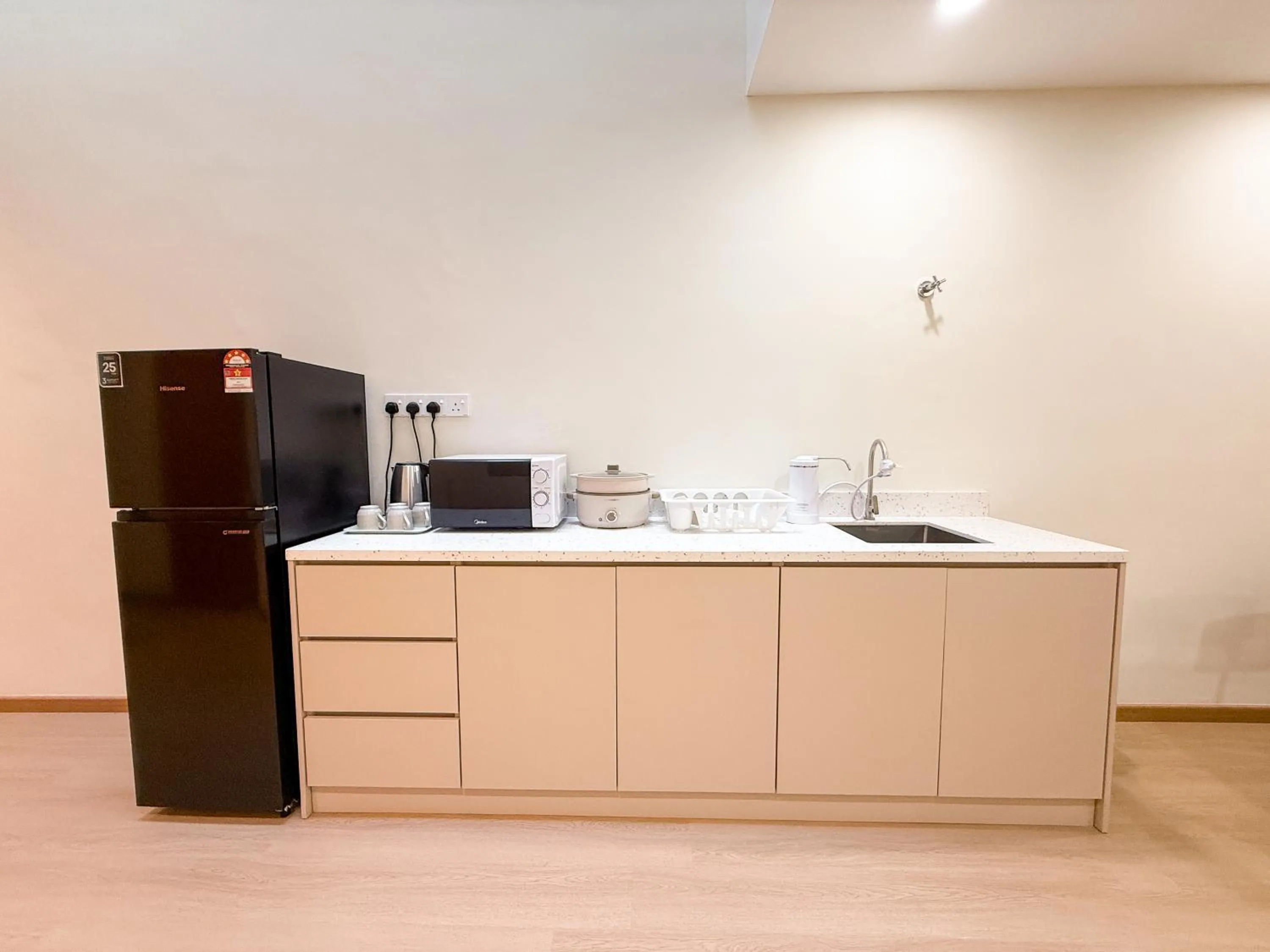 Resandau Stay Ipoh - Nearby Ipoh Town - Private Car Park and Lift - Whole unit & Coliving