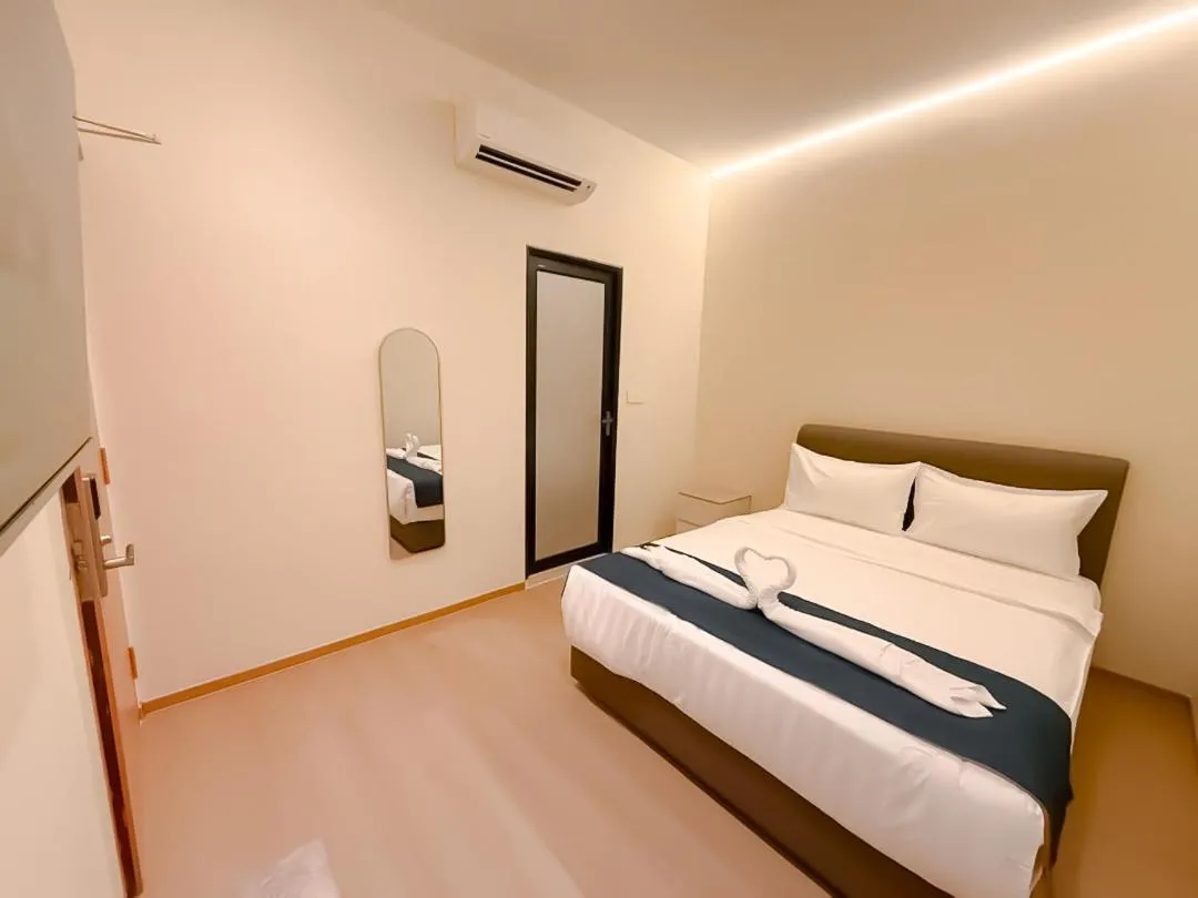 Bed in Resandau Stay Ipoh - Nearby Ipoh Town - Private Car Park and Lift - Whole unit & Coliving