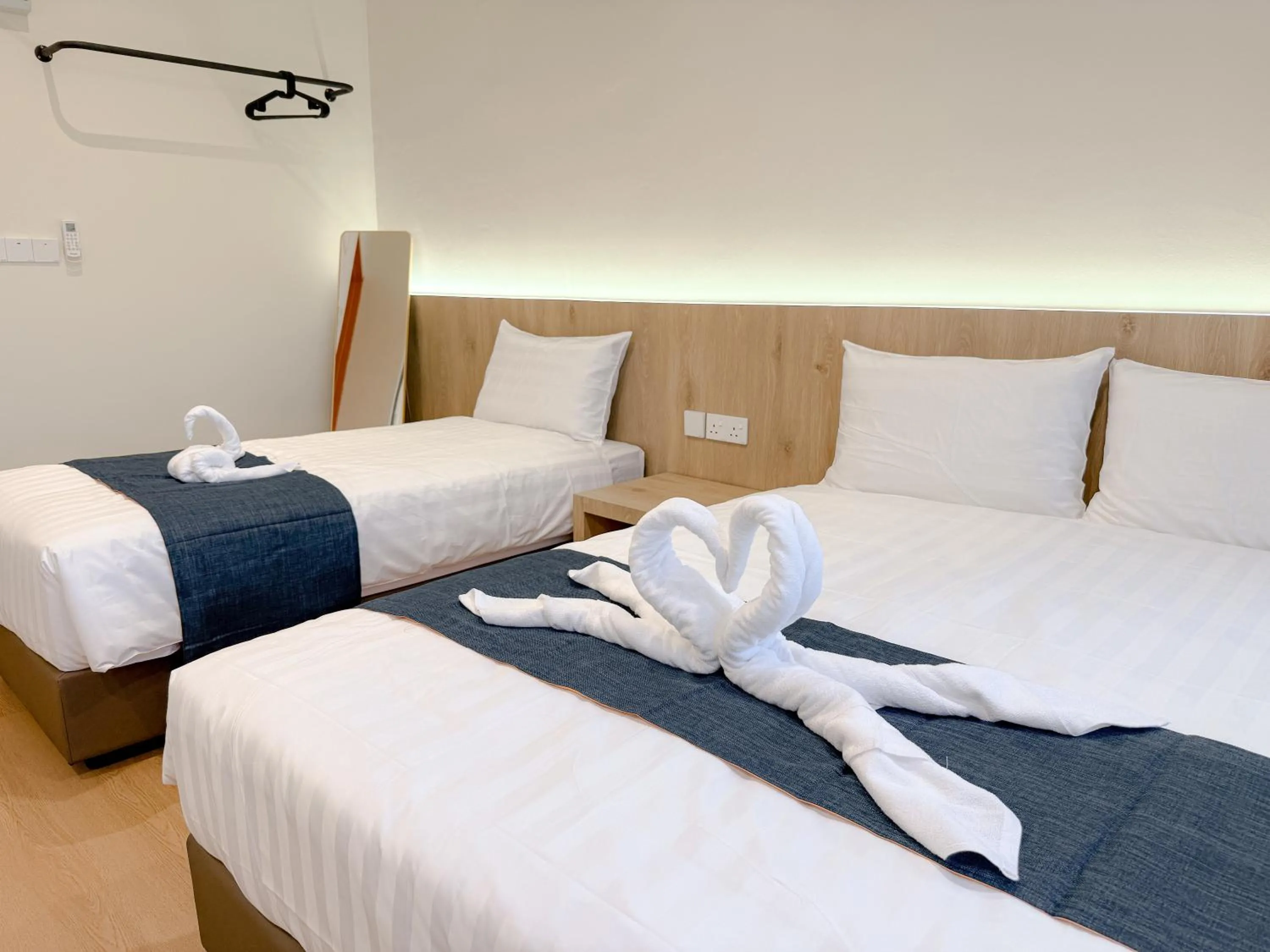 Bed in Resandau Stay Ipoh - Nearby Ipoh Town - Private Car Park and Lift - Whole unit & Coliving