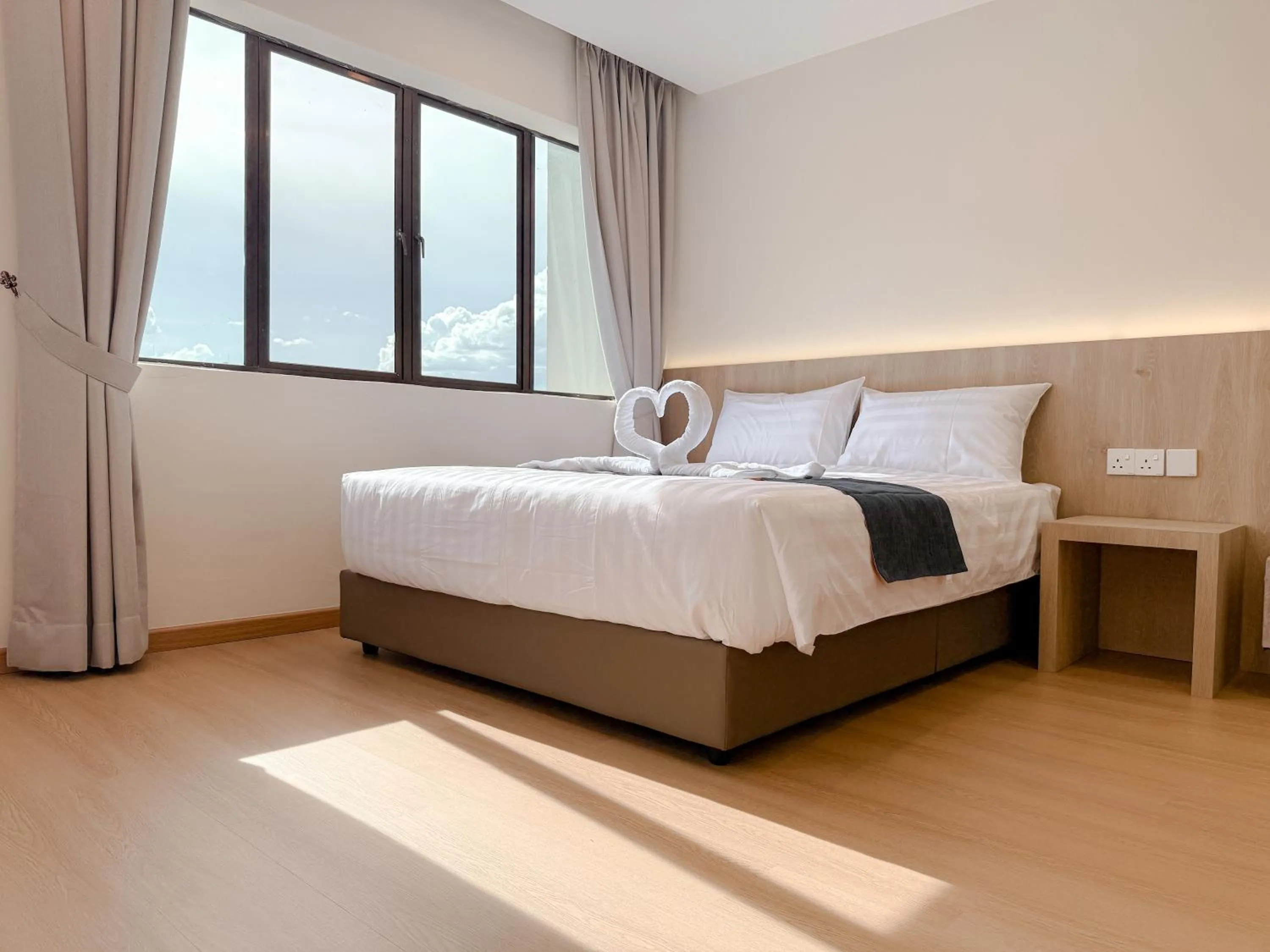 Bed in Resandau Stay Ipoh - Nearby Ipoh Town - Private Car Park and Lift - Whole unit & Coliving