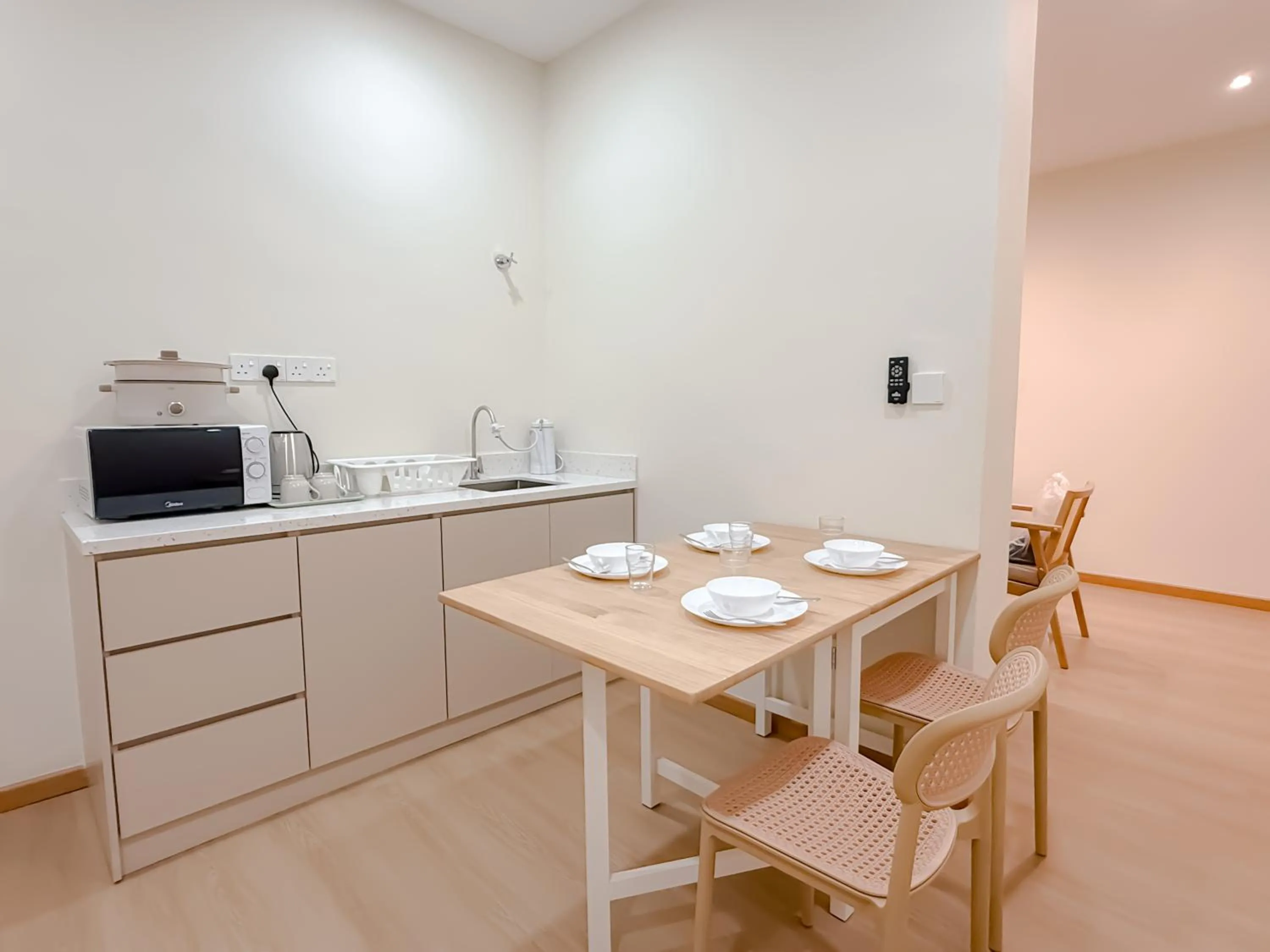 Resandau Stay Ipoh - Nearby Ipoh Town - Private Car Park and Lift - Whole unit & Coliving