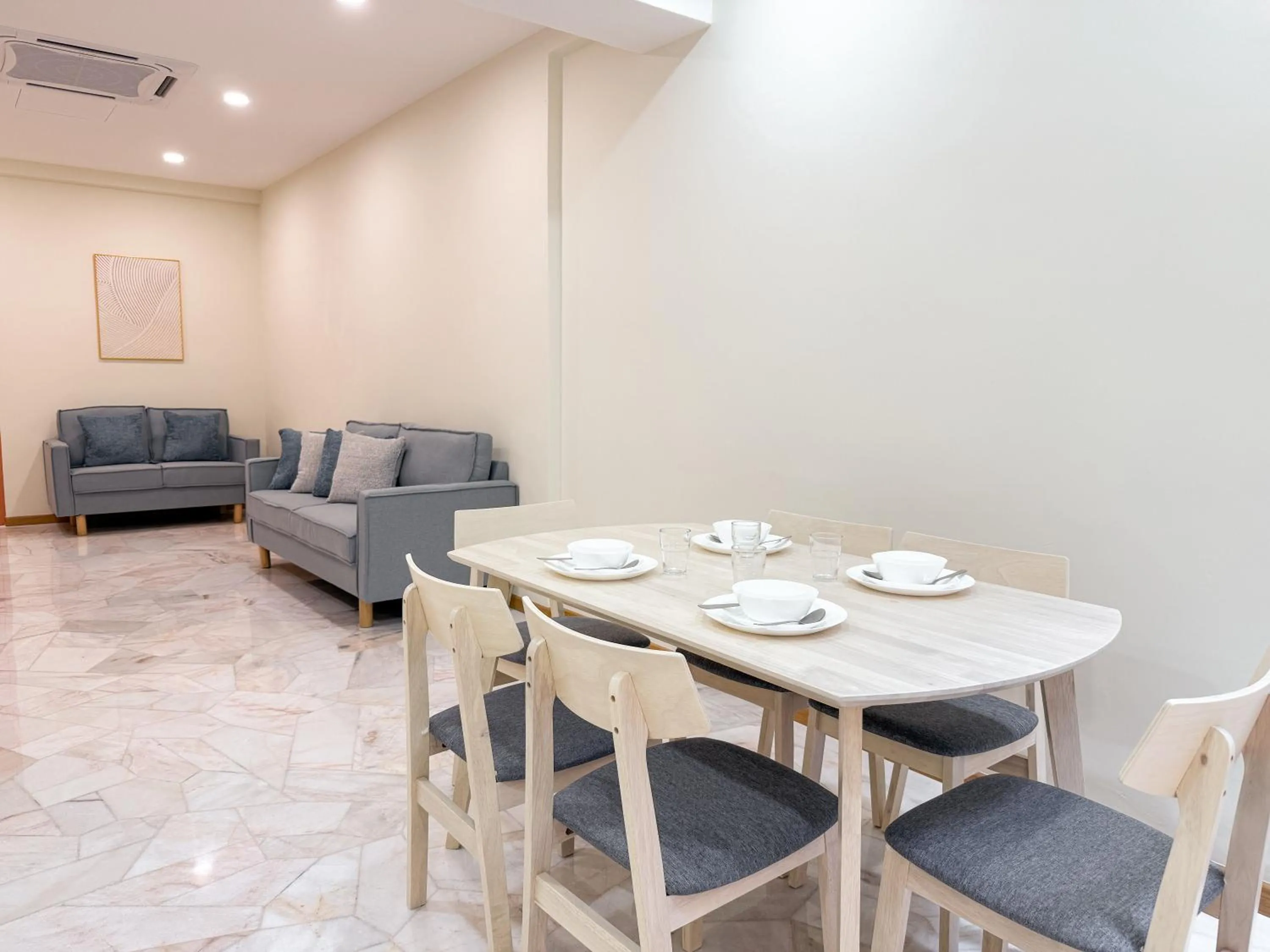 Resandau Stay Ipoh - Nearby Ipoh Town - Private Car Park and Lift - Whole unit & Coliving
