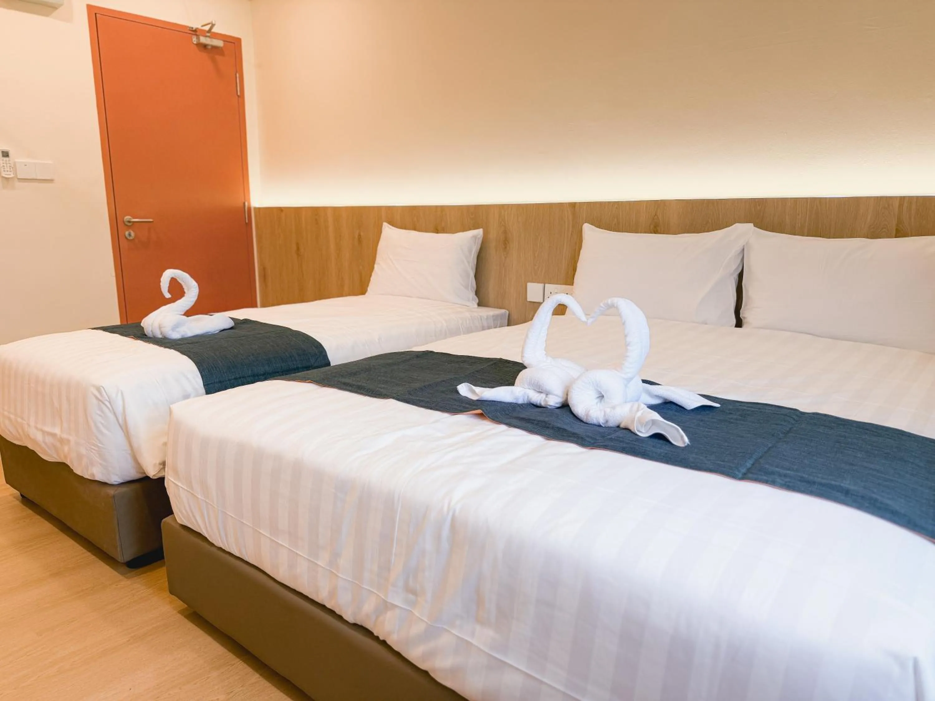 Bed in Resandau Stay Ipoh - Nearby Ipoh Town - Private Car Park and Lift - Whole unit & Coliving