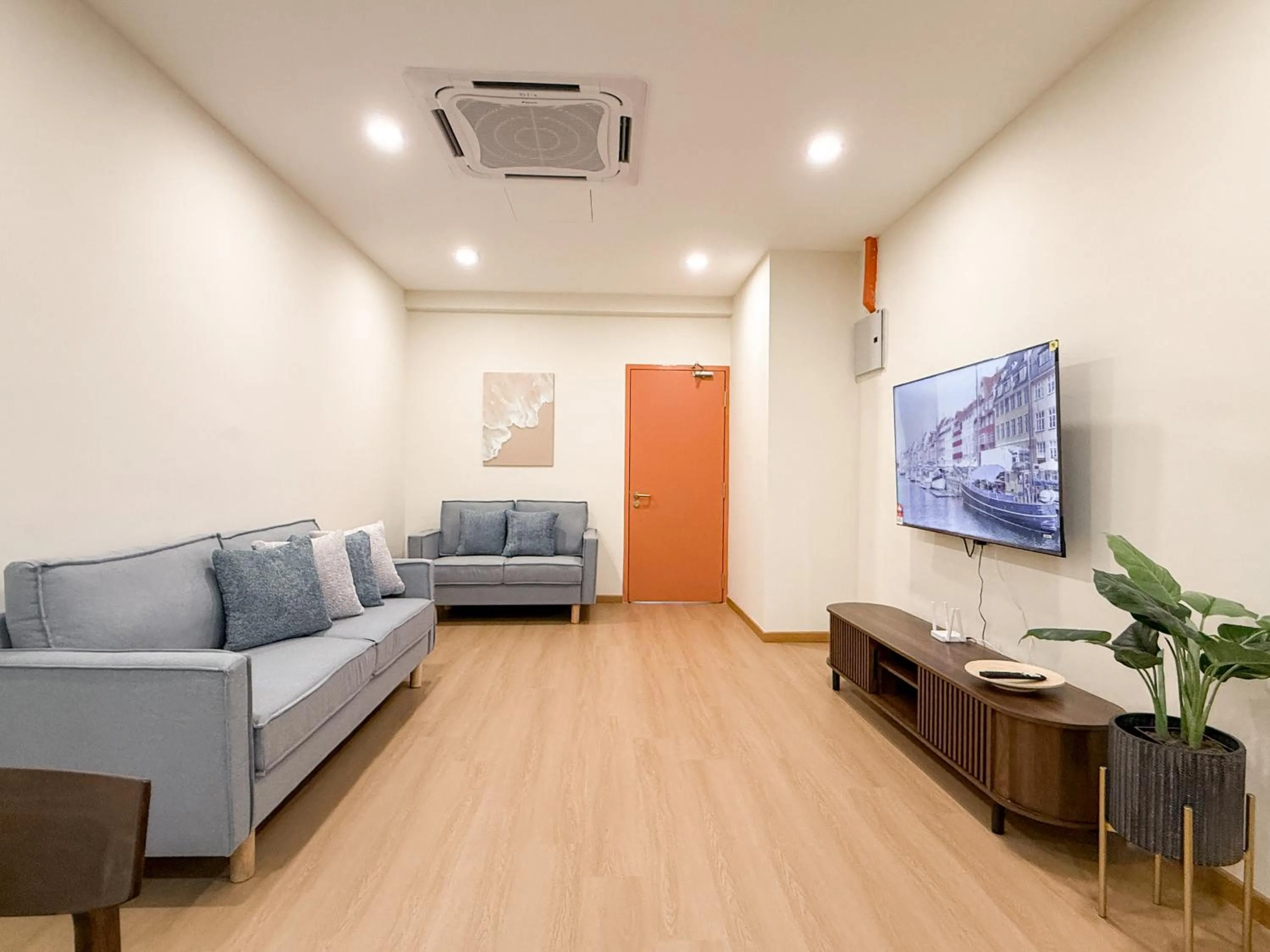 Resandau Stay Ipoh - Nearby Ipoh Town - Private Car Park and Lift - Whole unit & Coliving
