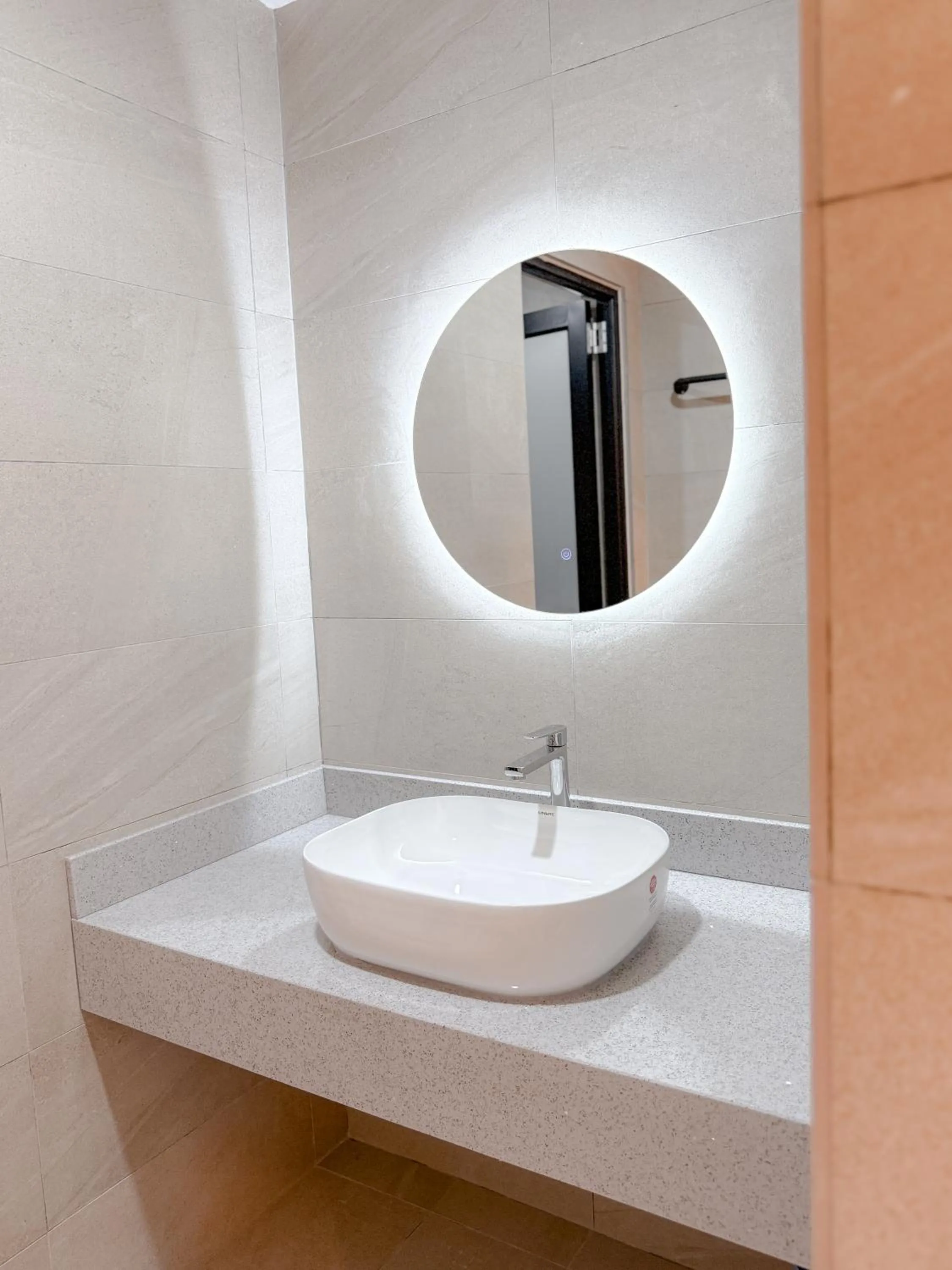 Resandau Stay Ipoh - Nearby Ipoh Town - Private Car Park and Lift - Whole unit & Coliving