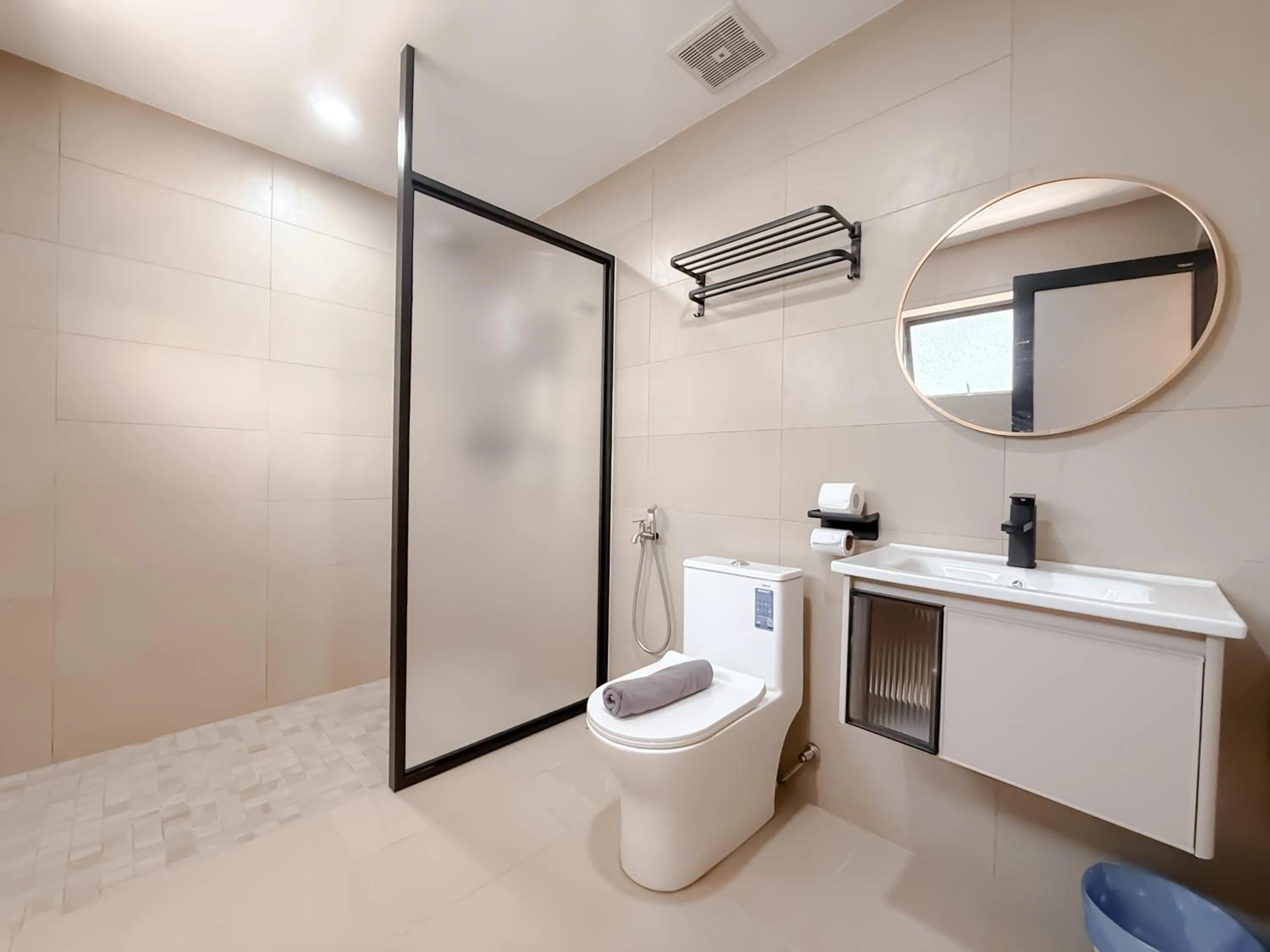Resandau Stay Ipoh - Nearby Ipoh Town - Private Car Park and Lift - Whole unit & Coliving