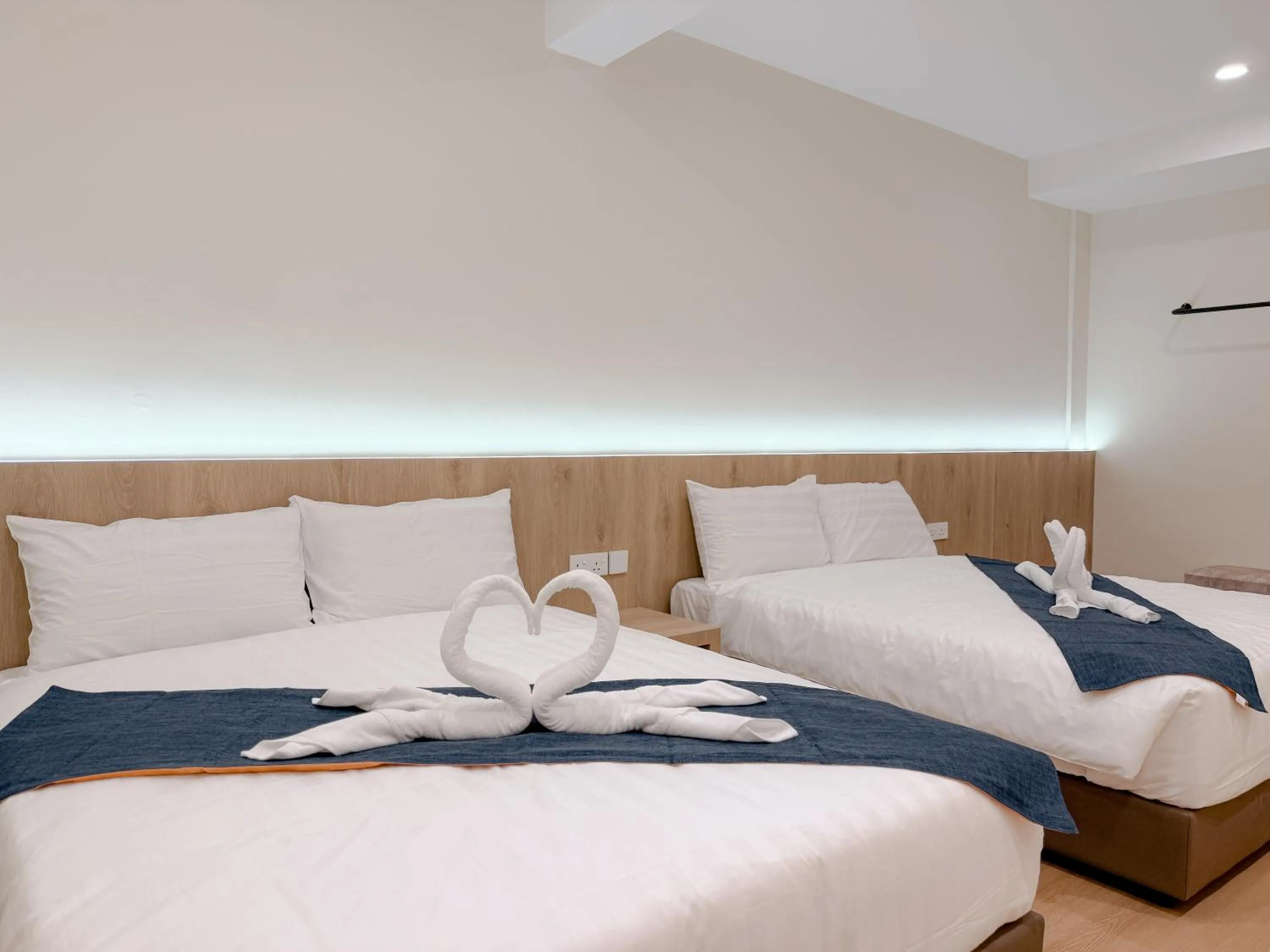 Bed in Resandau Stay Ipoh - Nearby Ipoh Town - Private Car Park and Lift - Whole unit & Coliving