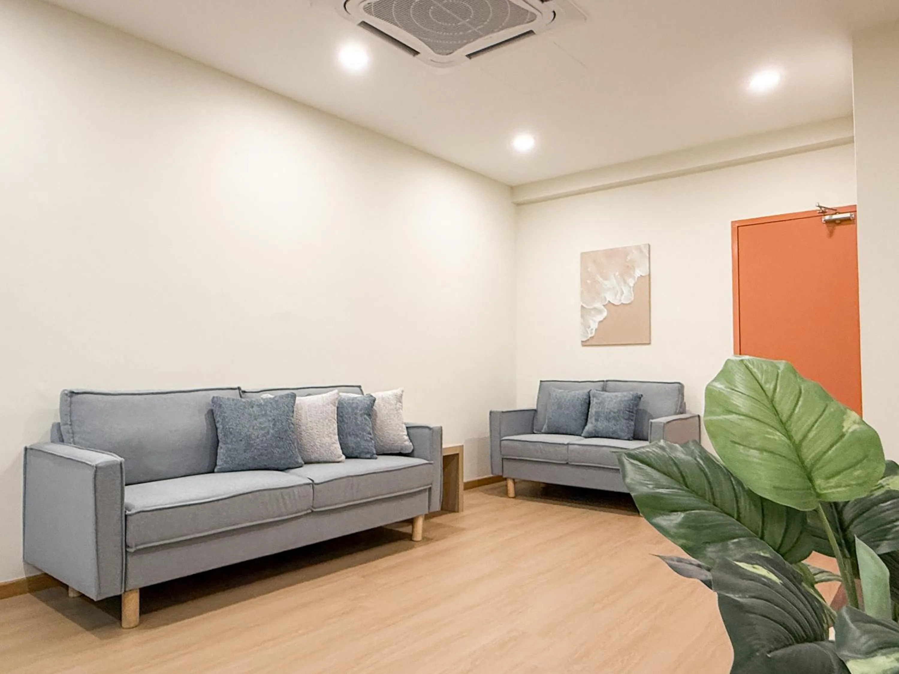 Resandau Stay Ipoh - Nearby Ipoh Town - Private Car Park and Lift - Whole unit & Coliving