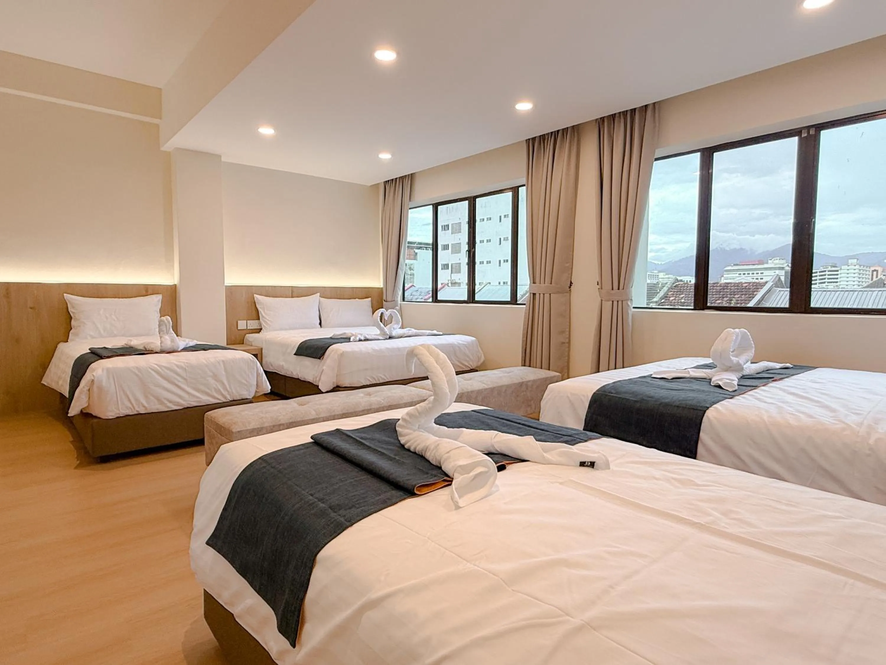 Bed in Resandau Stay Ipoh - Nearby Ipoh Town - Private Car Park and Lift - Whole unit & Coliving