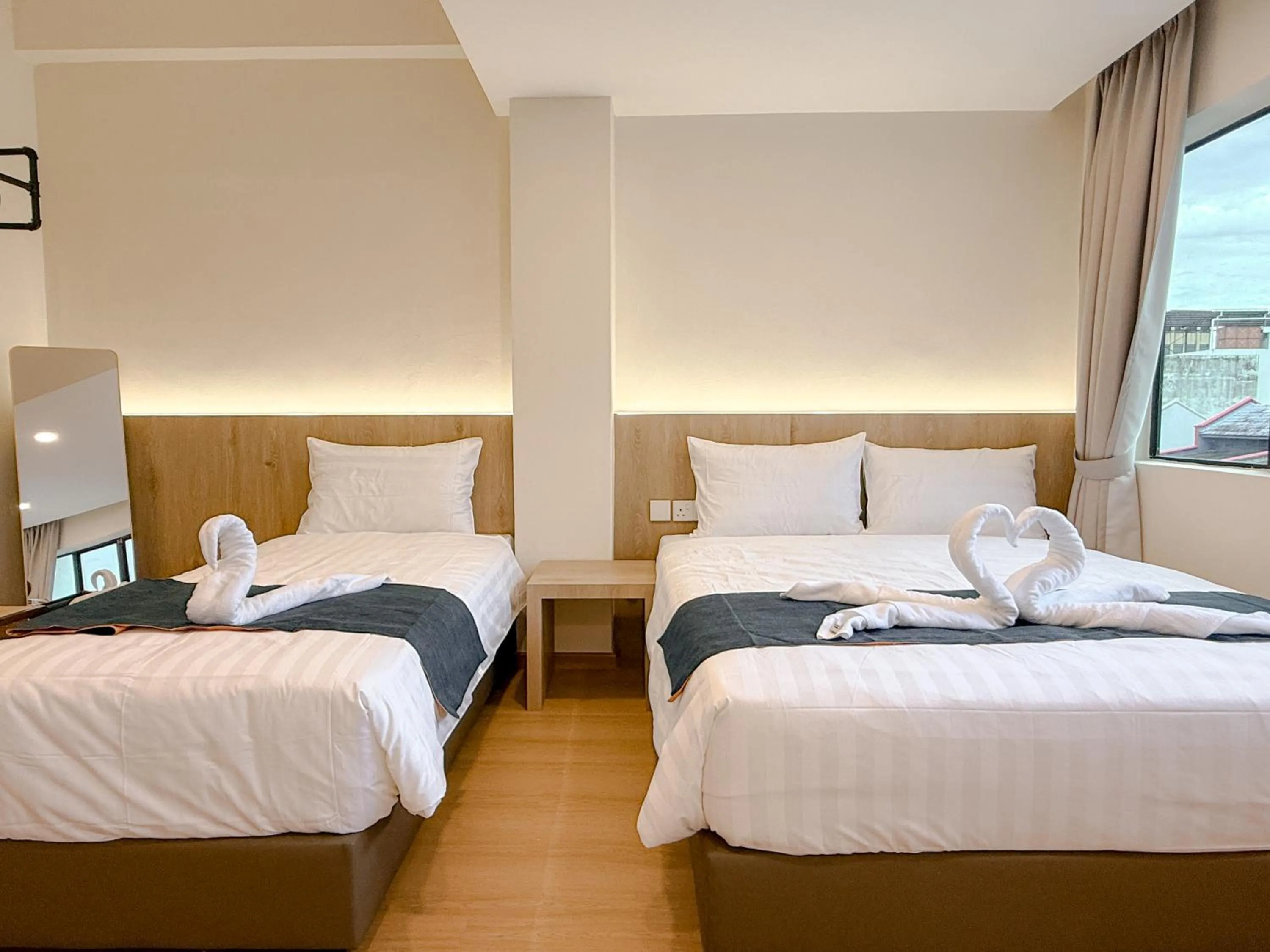 Bed in Resandau Stay Ipoh - Nearby Ipoh Town - Private Car Park and Lift - Whole unit & Coliving