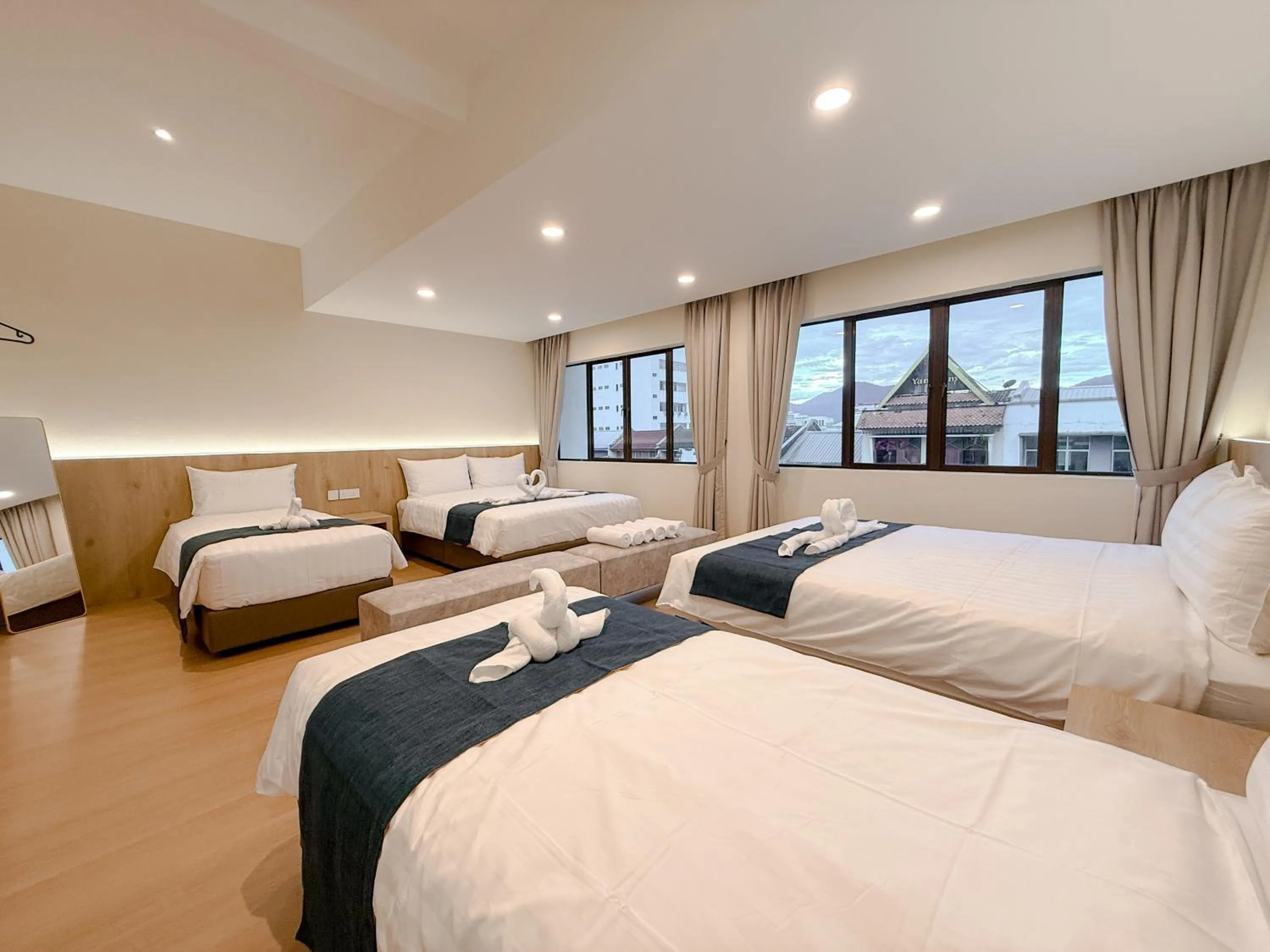 Bed in Resandau Stay Ipoh - Nearby Ipoh Town - Private Car Park and Lift - Whole unit & Coliving