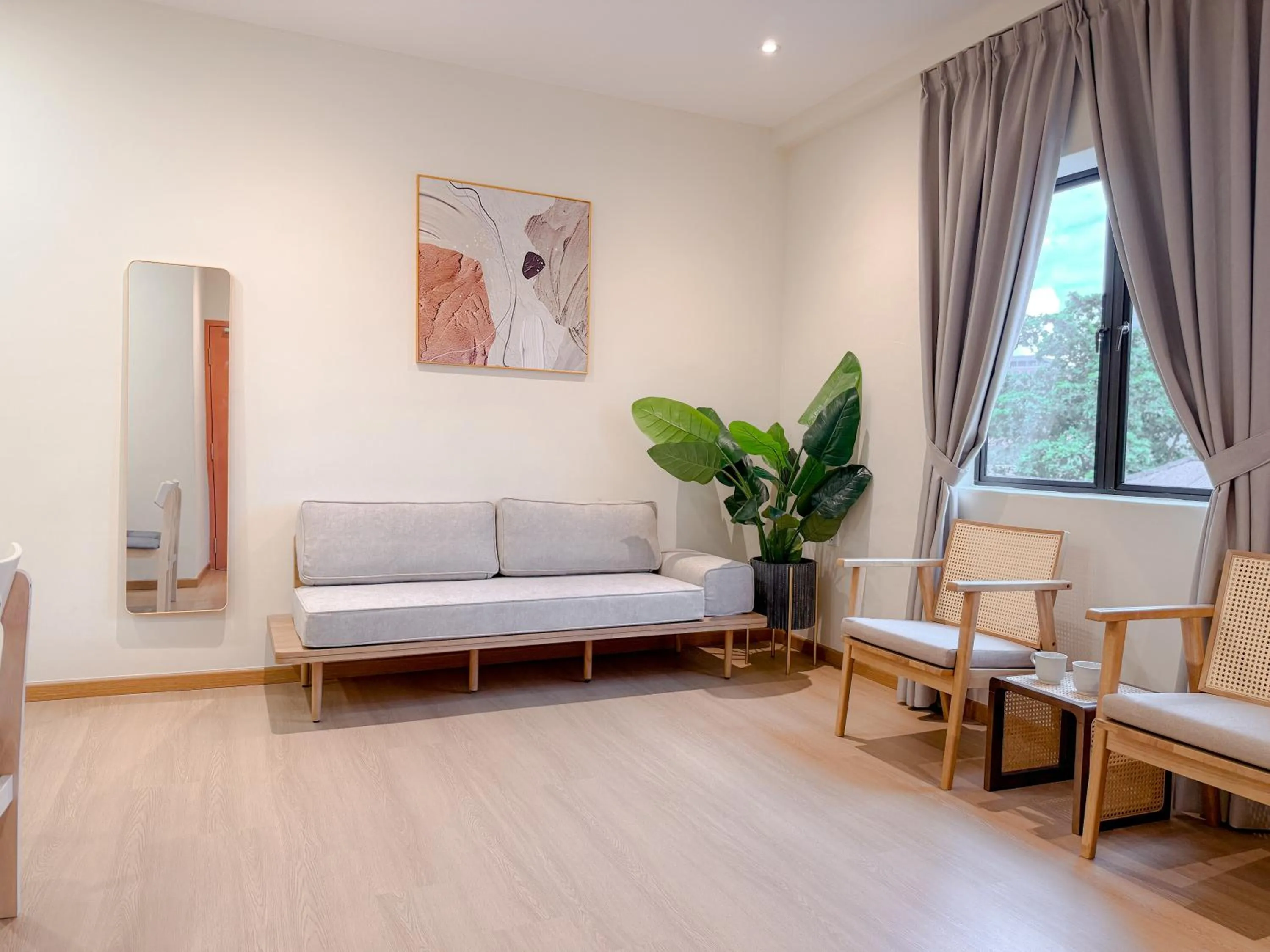 Resandau Stay Ipoh - Nearby Ipoh Town - Private Car Park and Lift - Whole unit & Coliving
