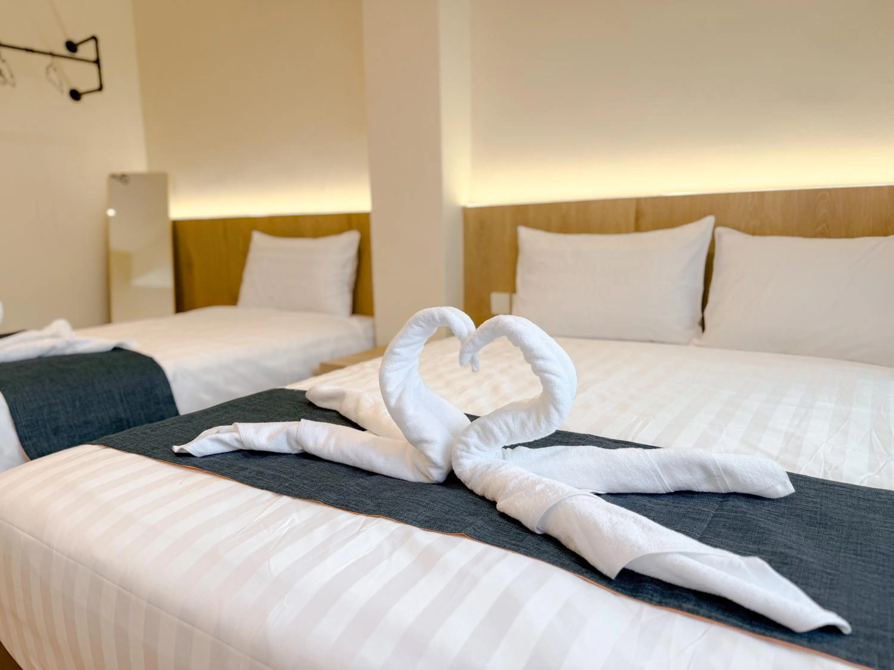 Bed in Resandau Stay Ipoh - Nearby Ipoh Town - Private Car Park and Lift - Whole unit & Coliving