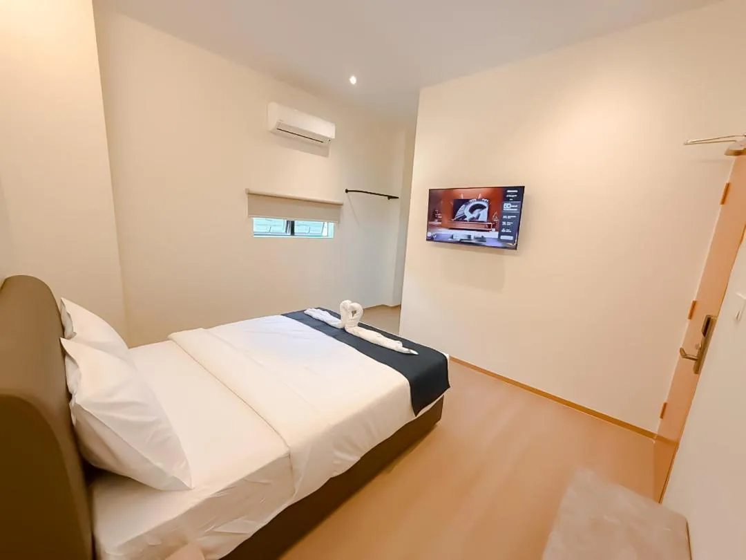 Bed in Resandau Stay Ipoh - Nearby Ipoh Town - Private Car Park and Lift - Whole unit & Coliving
