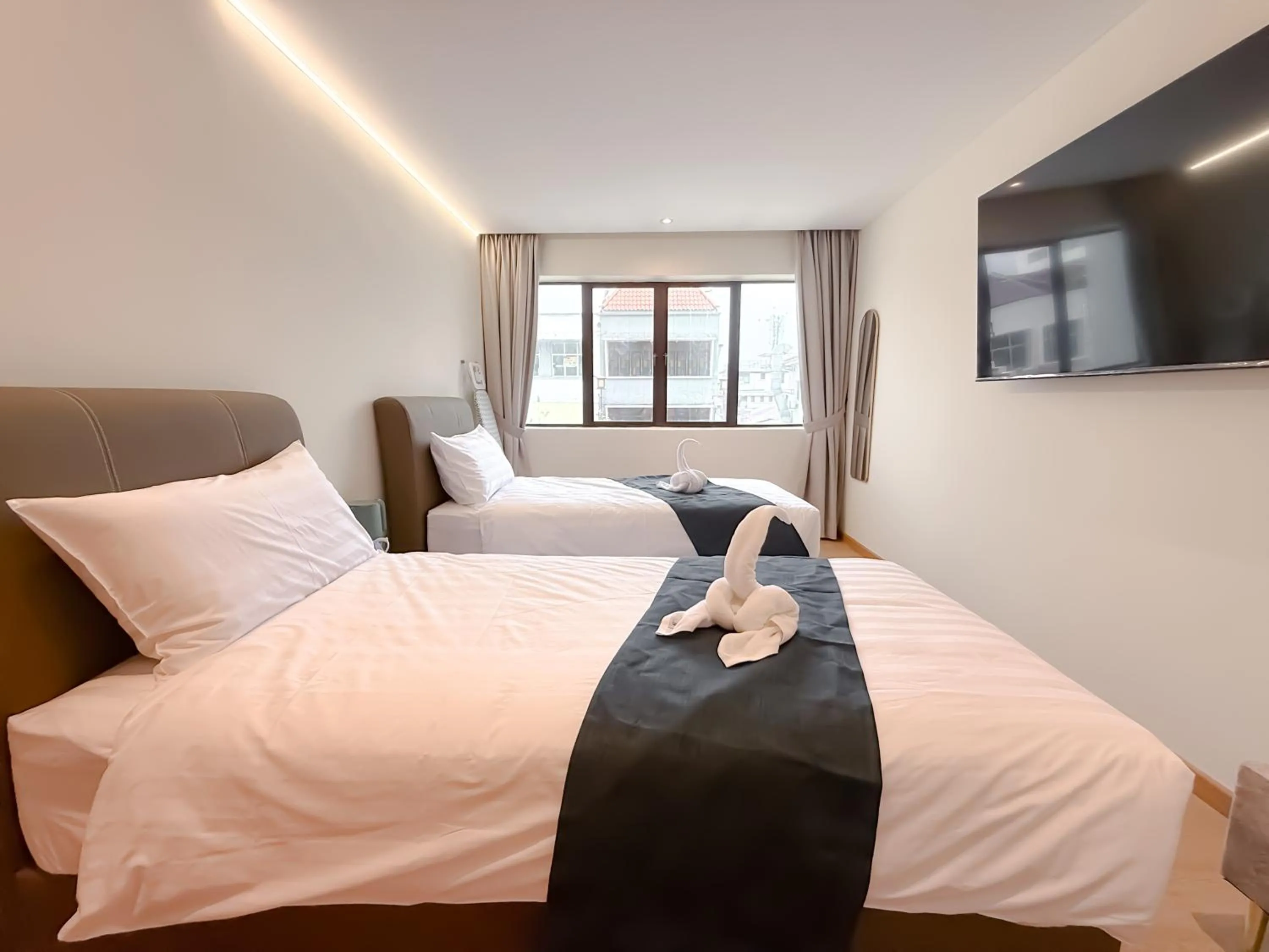 Bed in Resandau Stay Ipoh - Nearby Ipoh Town - Private Car Park and Lift - Whole unit & Coliving