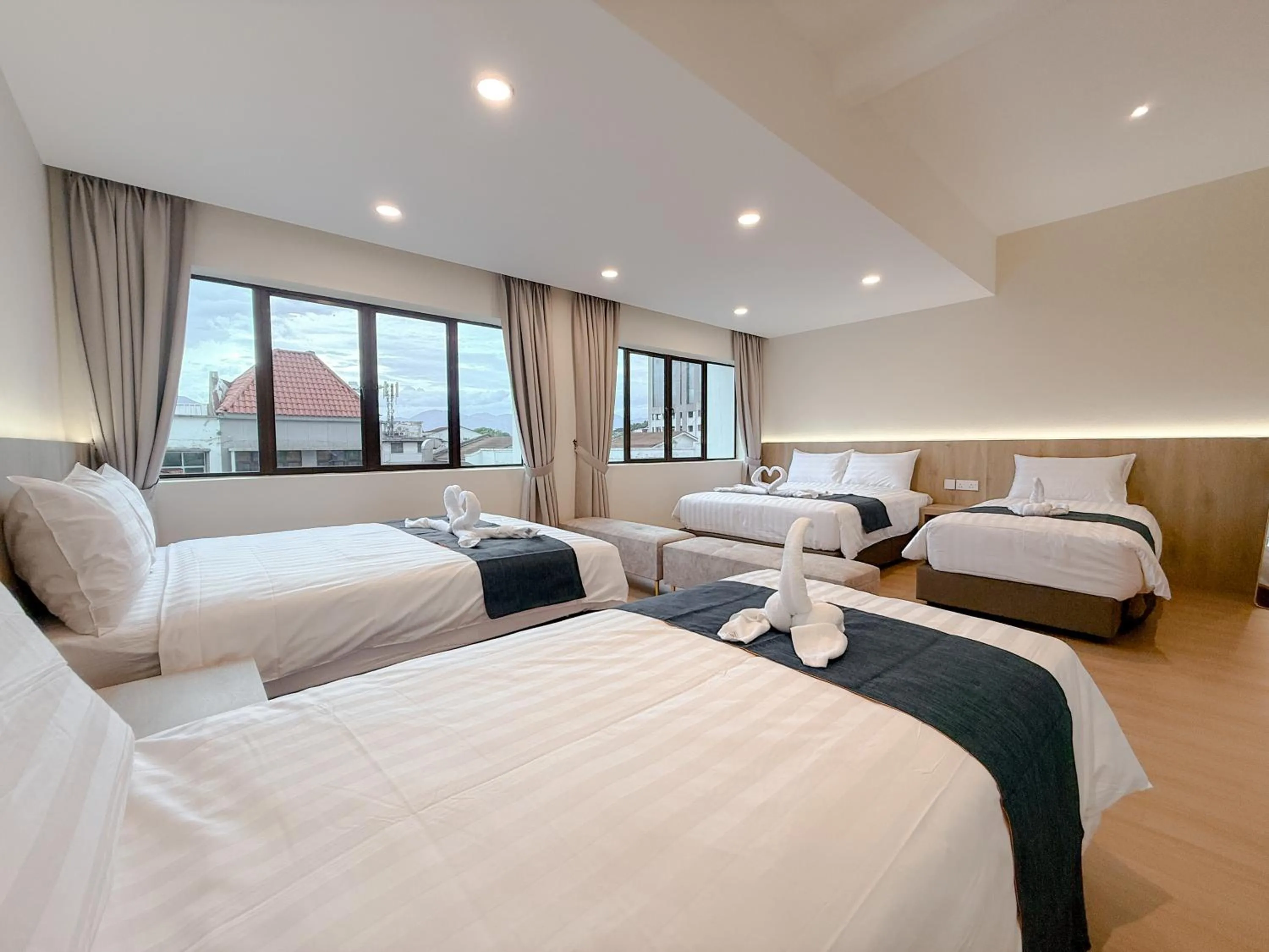 Bed in Resandau Stay Ipoh - Nearby Ipoh Town - Private Car Park and Lift - Whole unit & Coliving