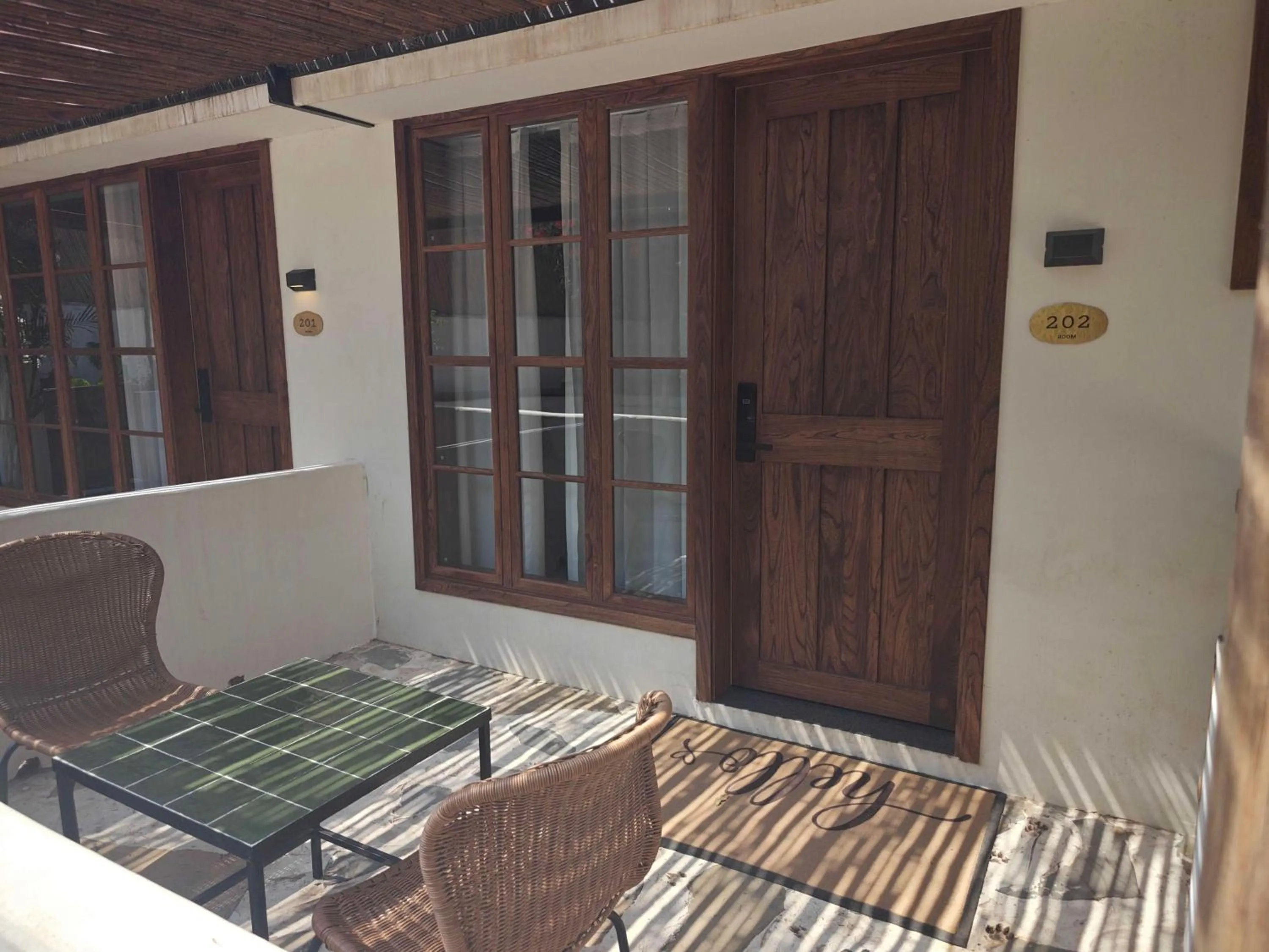 Day in YueLore Retreat