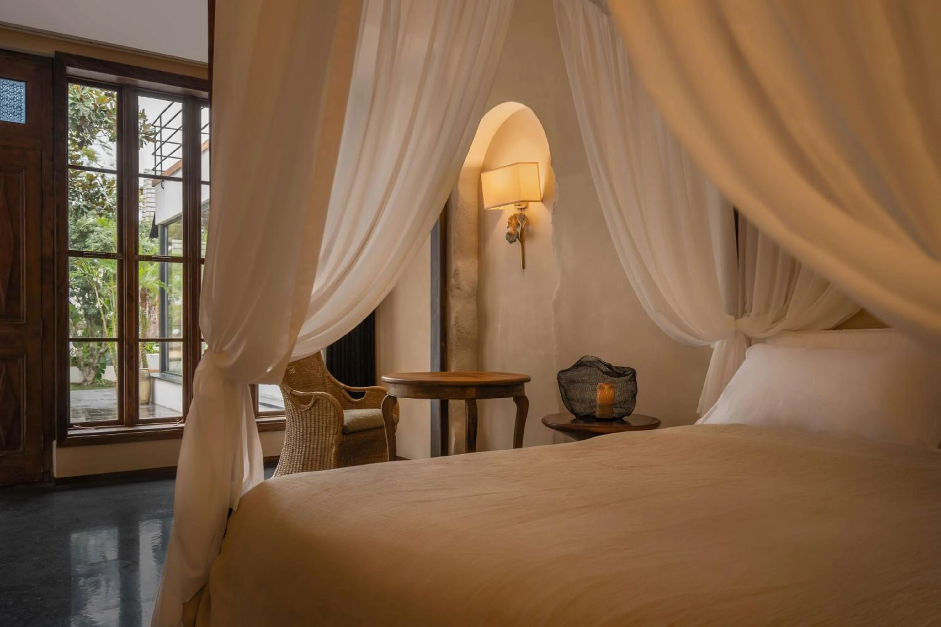 Bed in YueLore Retreat