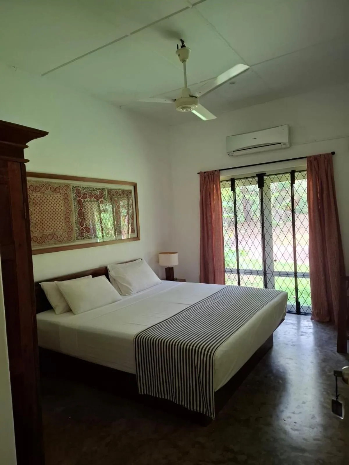 Bed in Stone Well Garden Villa