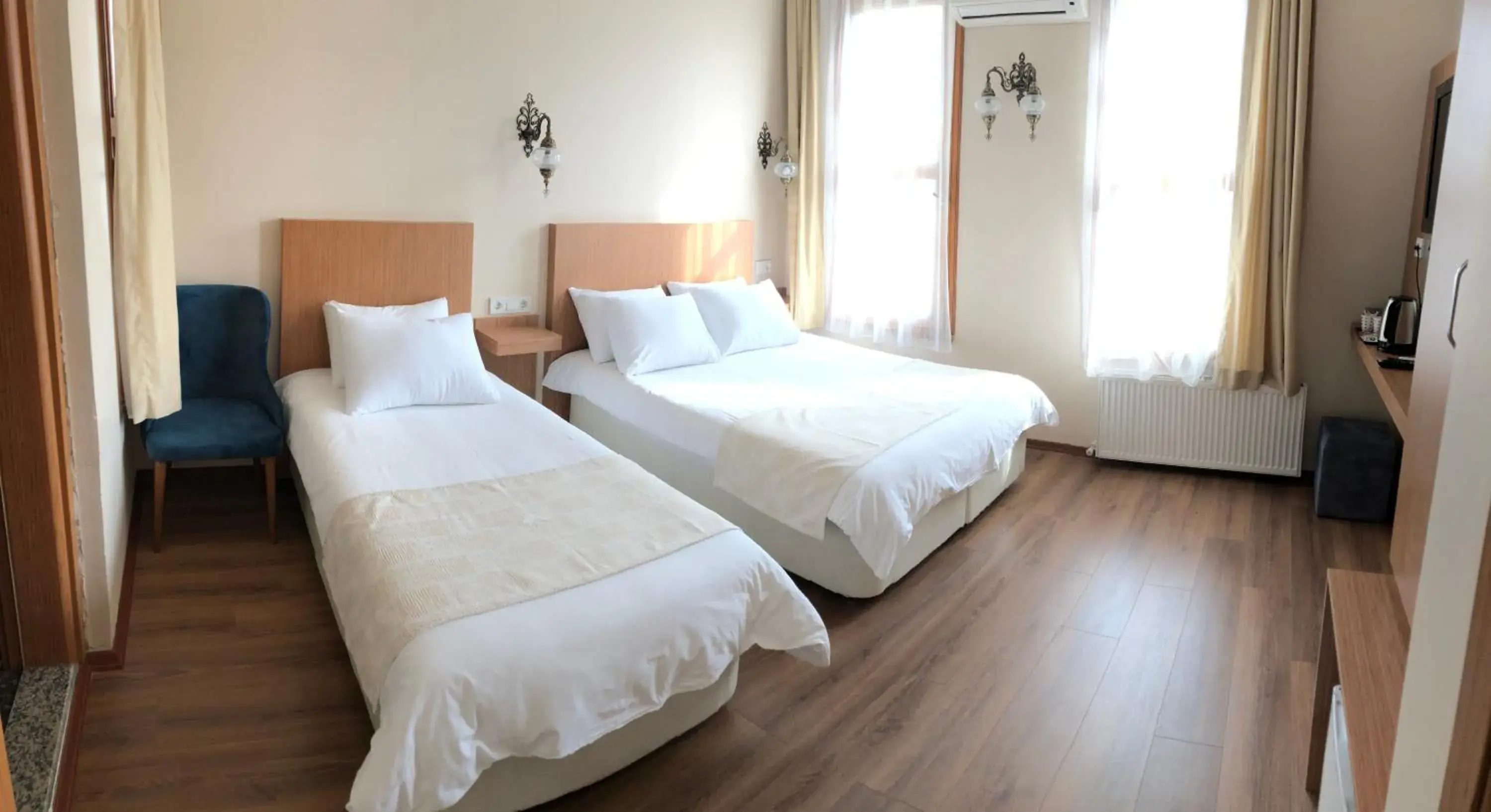 Photo of the whole room, Bed in Ottoman's Pearl Hotel Photo of the whole room, Bed in Ottoman's Pearl Hotel