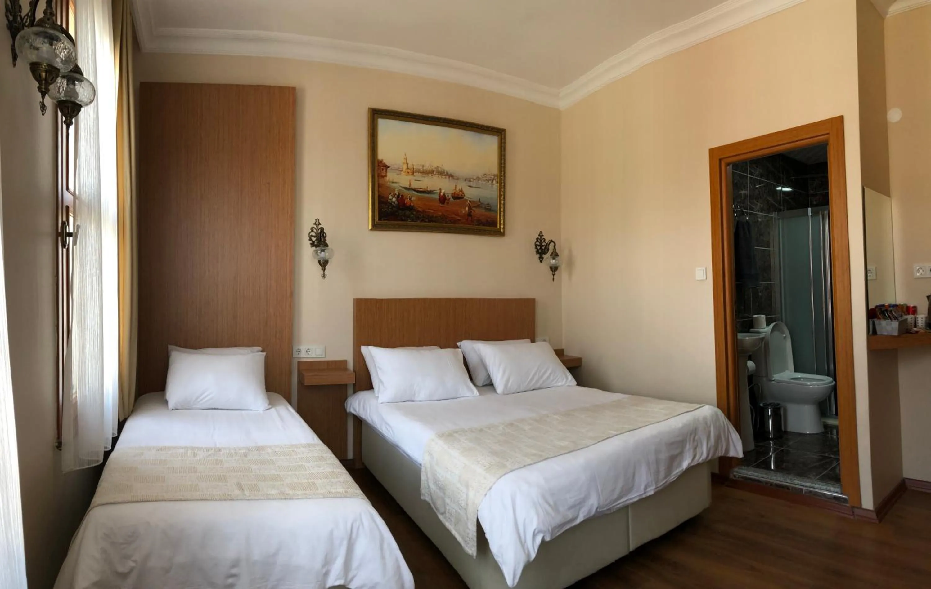 Photo of the whole room, Bed in Ottoman's Pearl Hotel