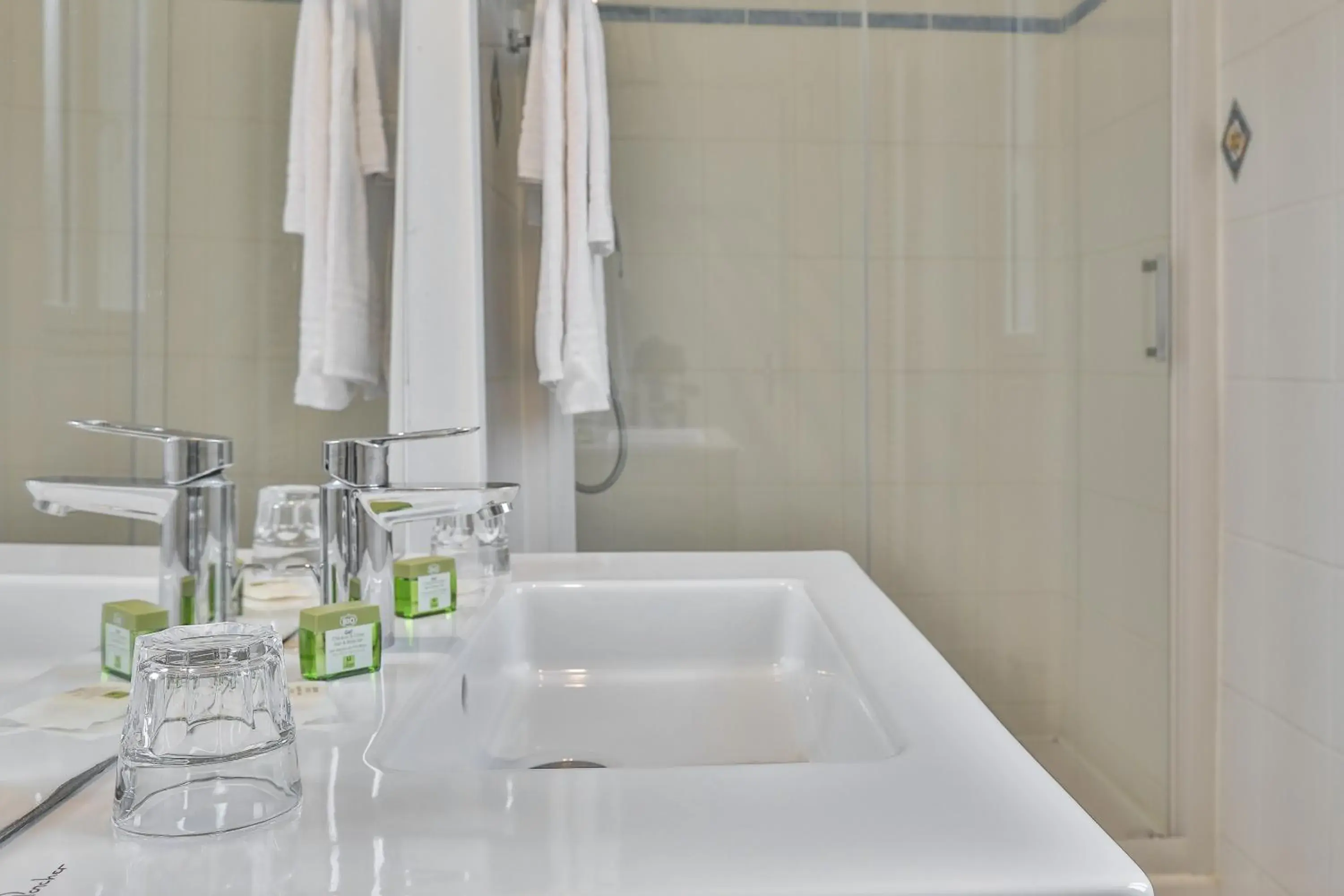 Double Room in Hotel Restaurant La Verperie Double Room in Hotel Restaurant La Verperie