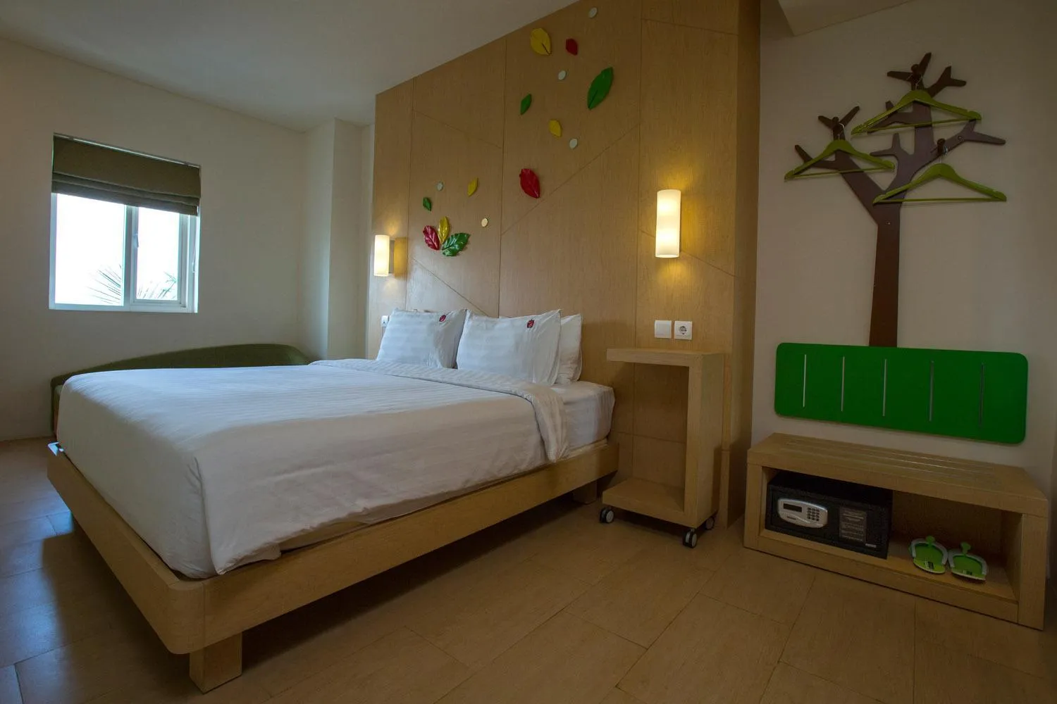 Bed in Ascent Hotel & Cafe Malang