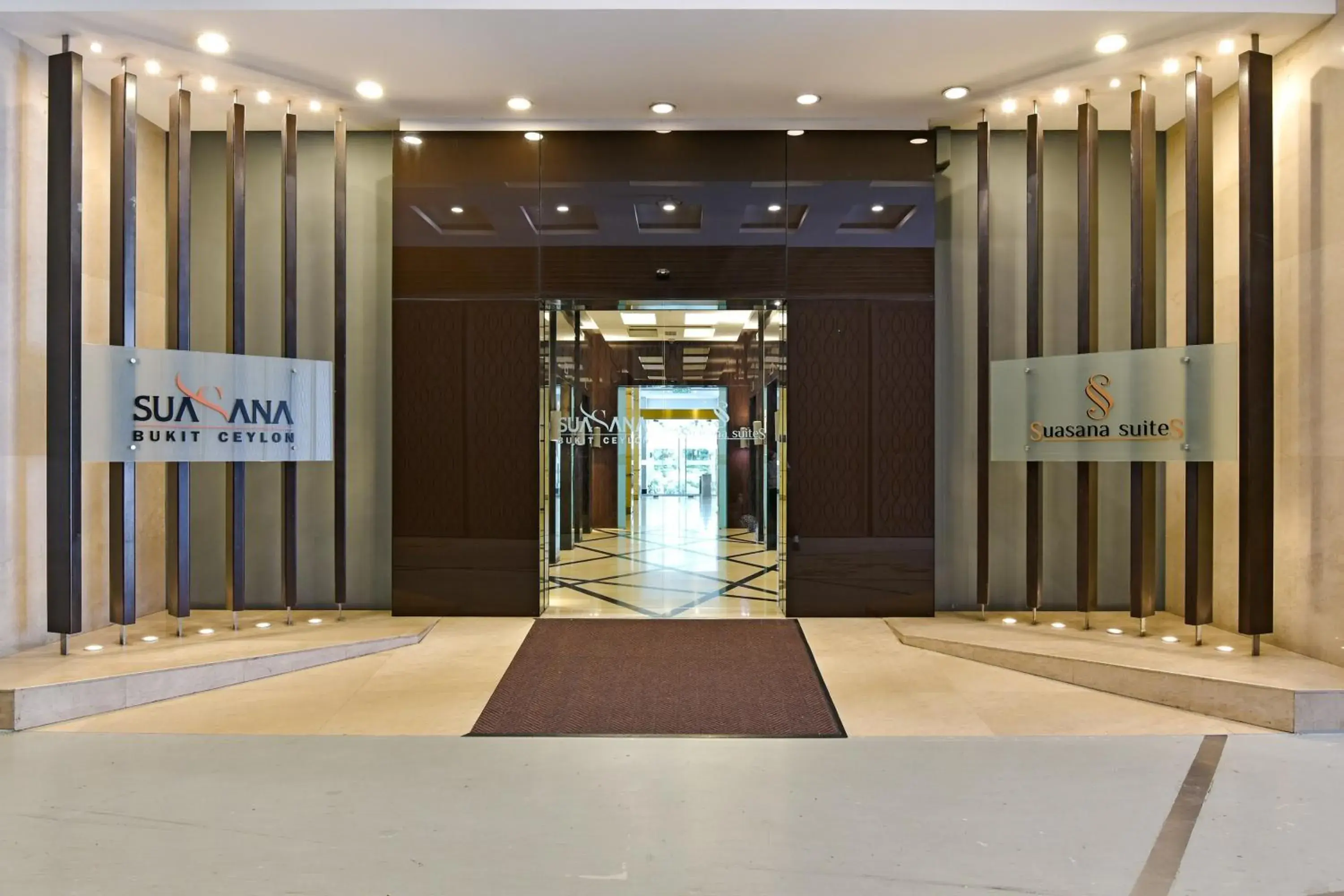 Facade/entrance in Palette Bukit Bintang Formerly Suasana Suites Facade/entrance in Palette Bukit Bintang Formerly Suasana Suites