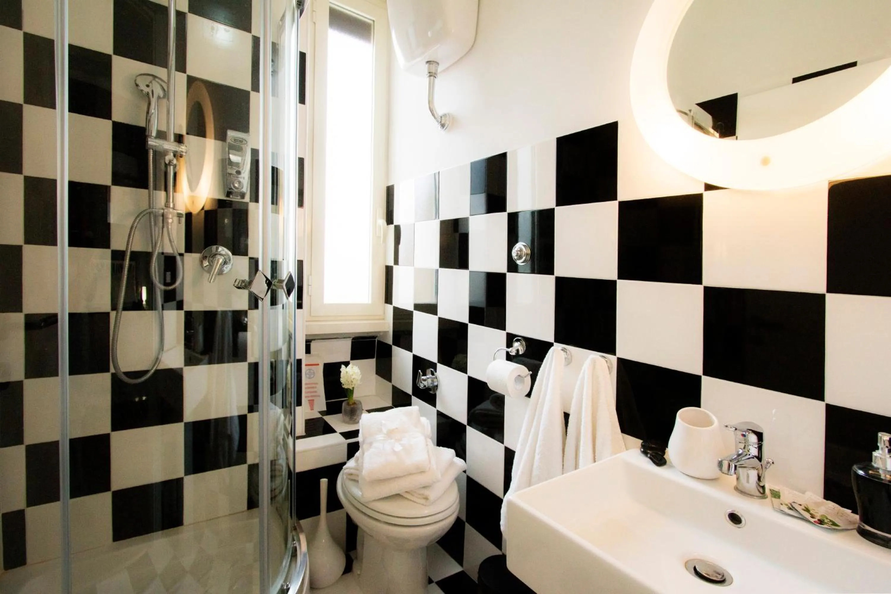 Bathroom in City Lights Rome