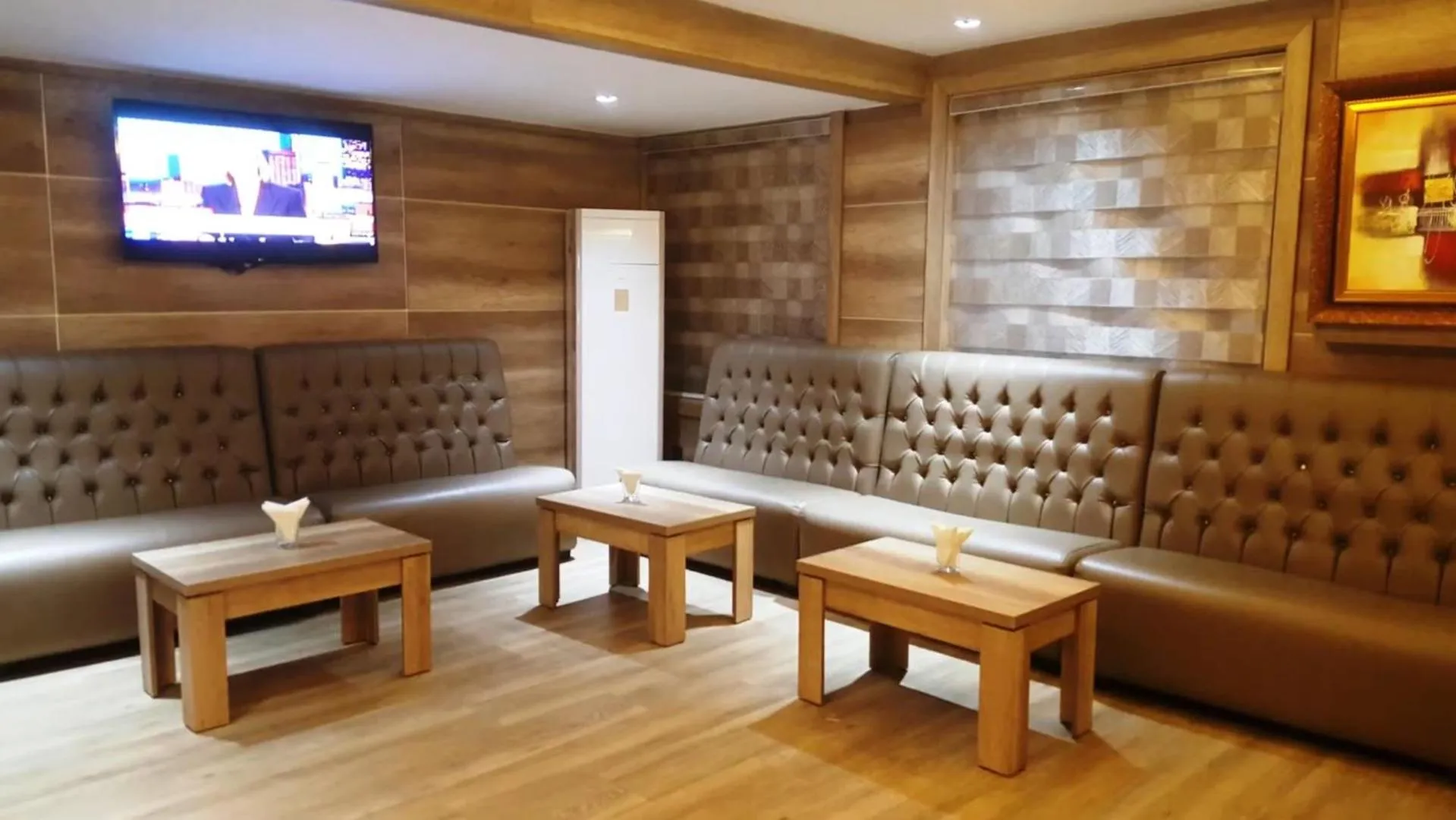 Royal Continental Hotels and Apartment