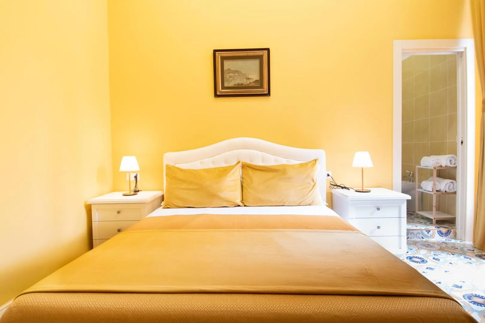 Bed in Guesthouse Adry in Naples