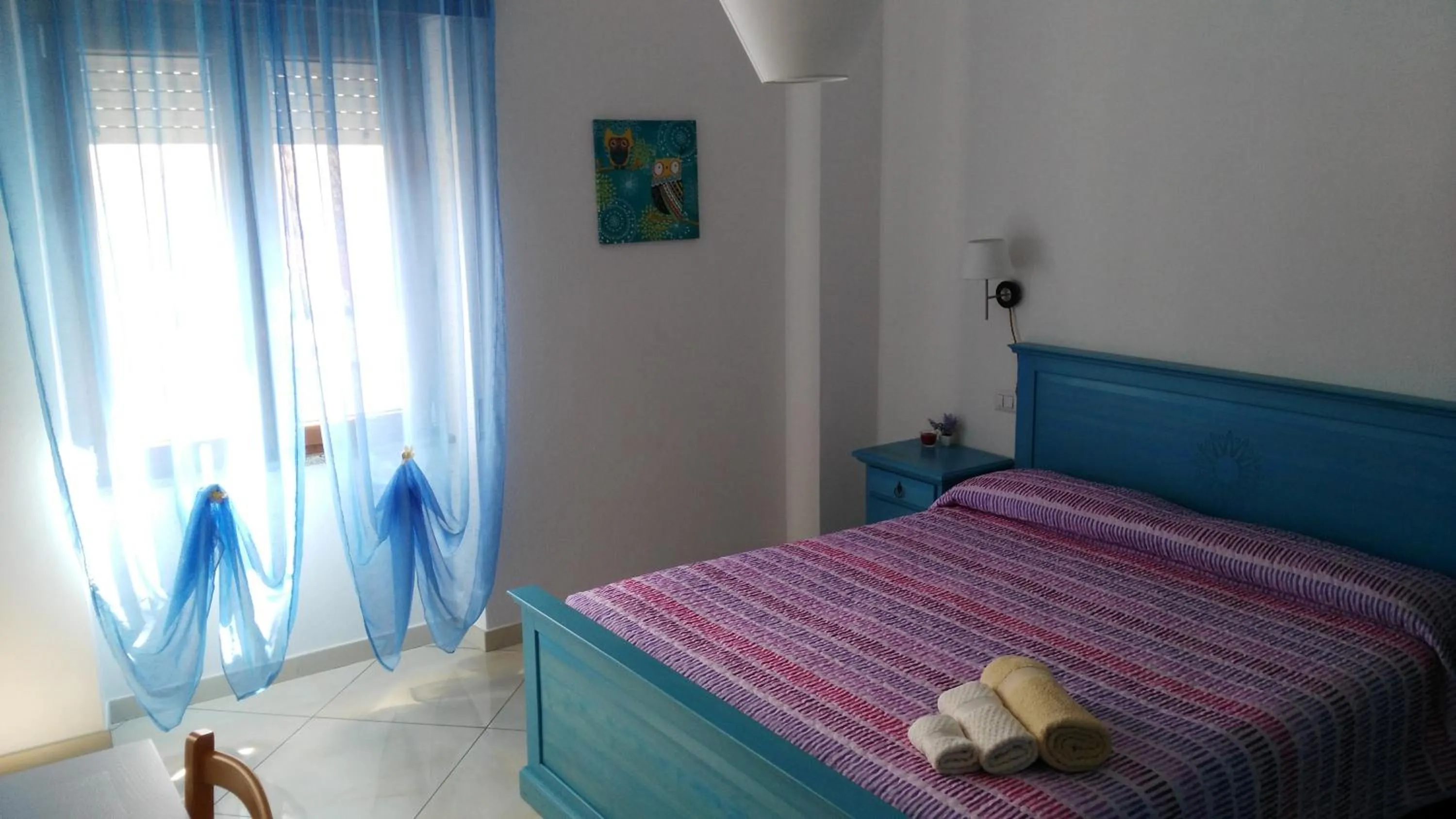 Deluxe Double Room with Bath - single occupancy in B&b Sa Zodia Guest House
