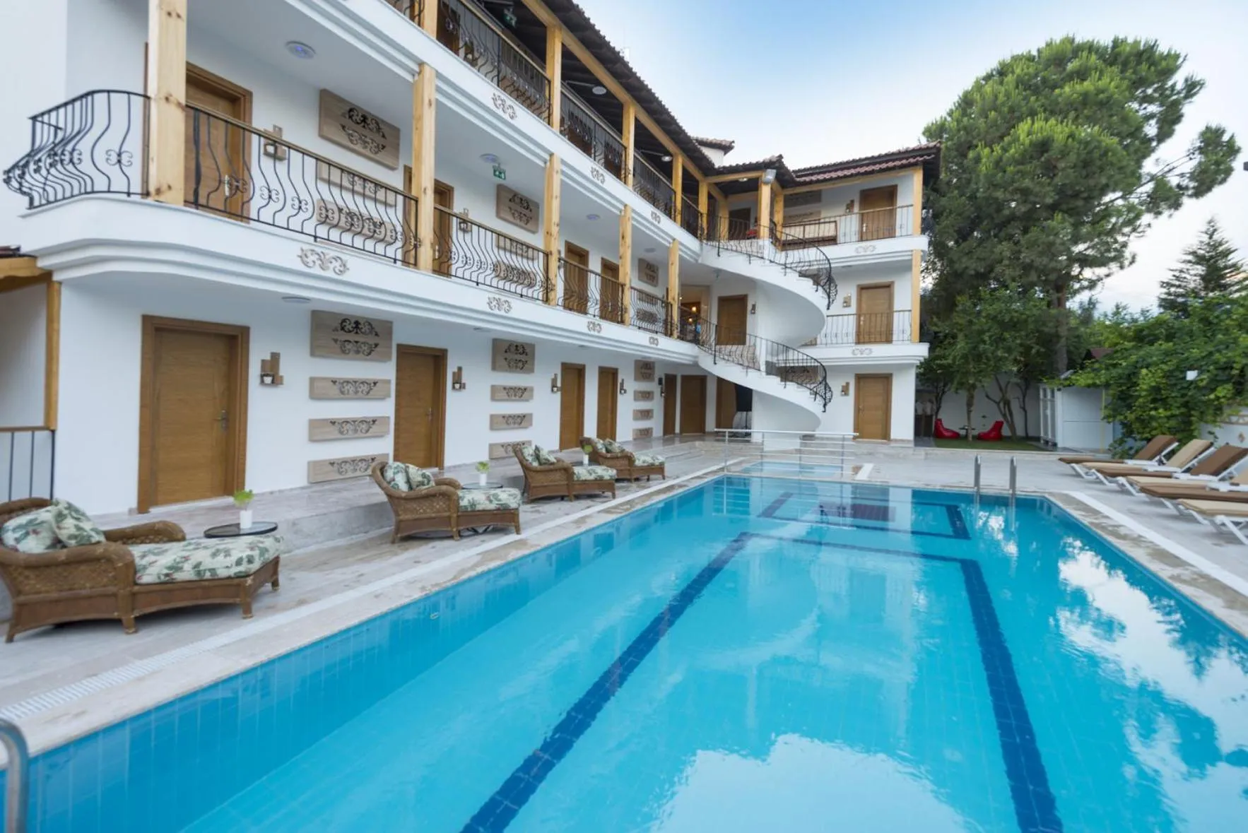 Summer in Amore Hotel Teki̇rova