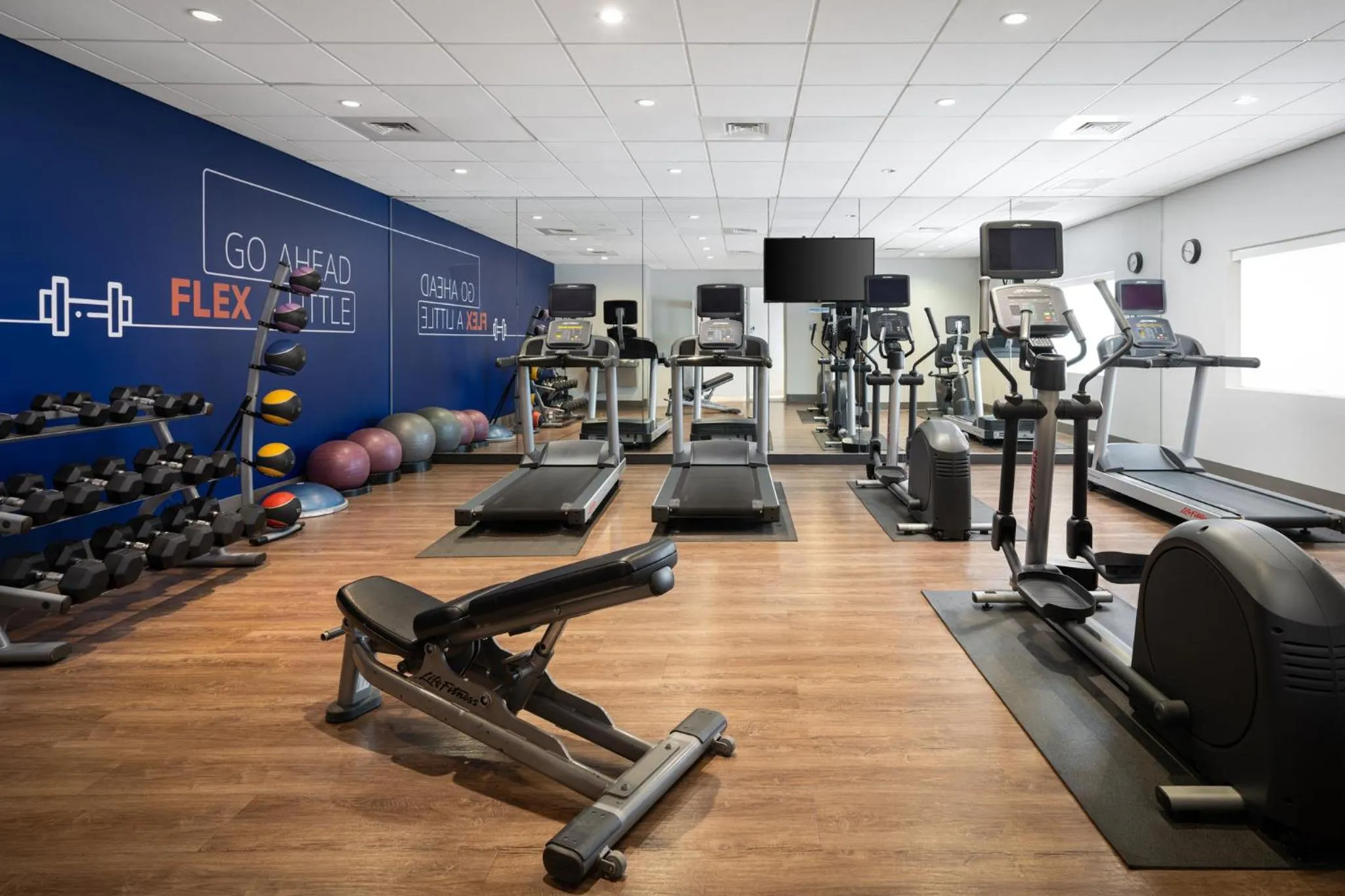 Fitness centre/facilities in Holiday Inn Express & Suites Trinity by IHG