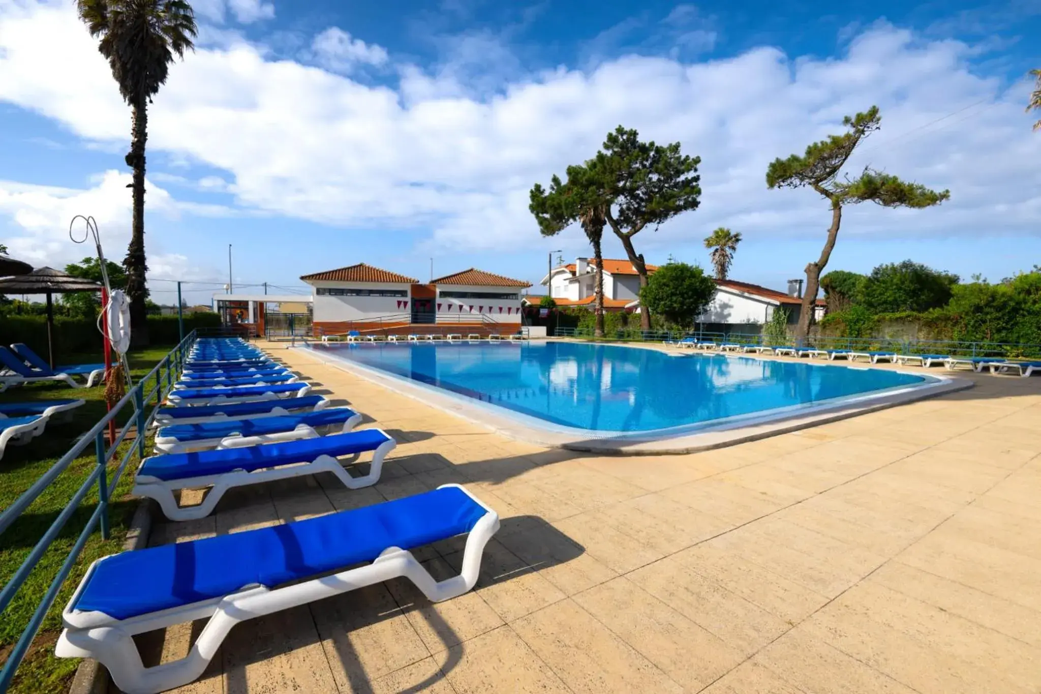 Swimming pool in Parque de Campismo Orbitur Angeiras Swimming pool in Parque de Campismo Orbitur Angeiras
