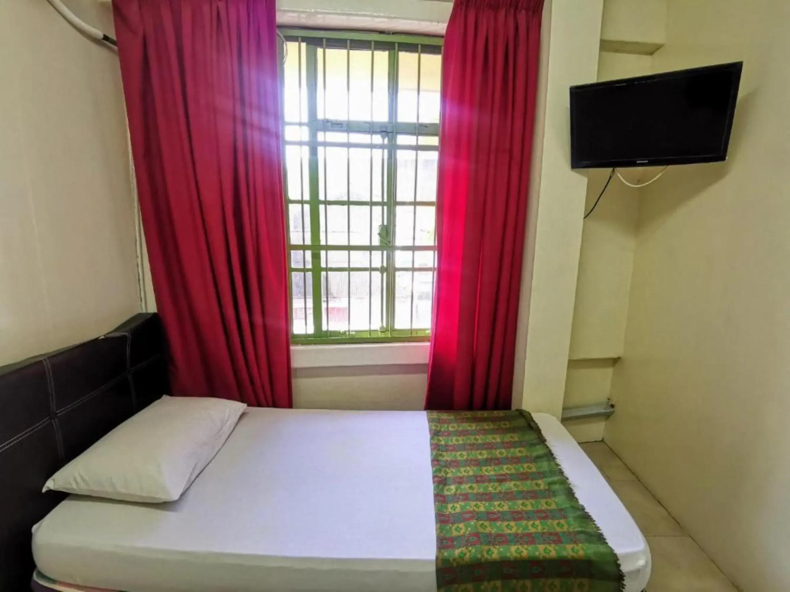 Bedroom, Bed in Ros Heritage Motel Bedroom, Bed in Ros Heritage Motel