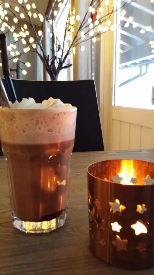 Drinks in Haukeli Hotel