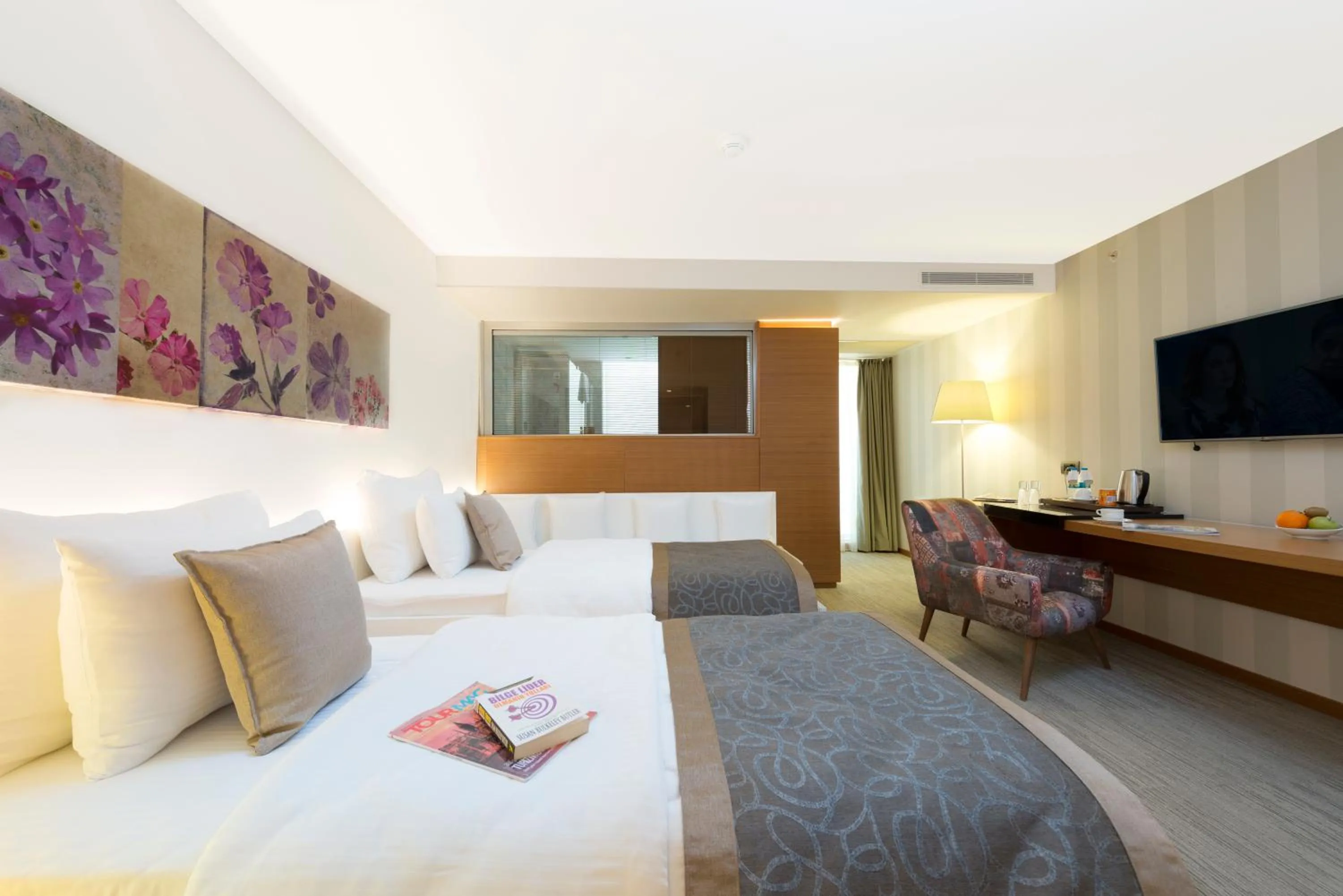 Bed in Milport Hotel Levent Istanbul
