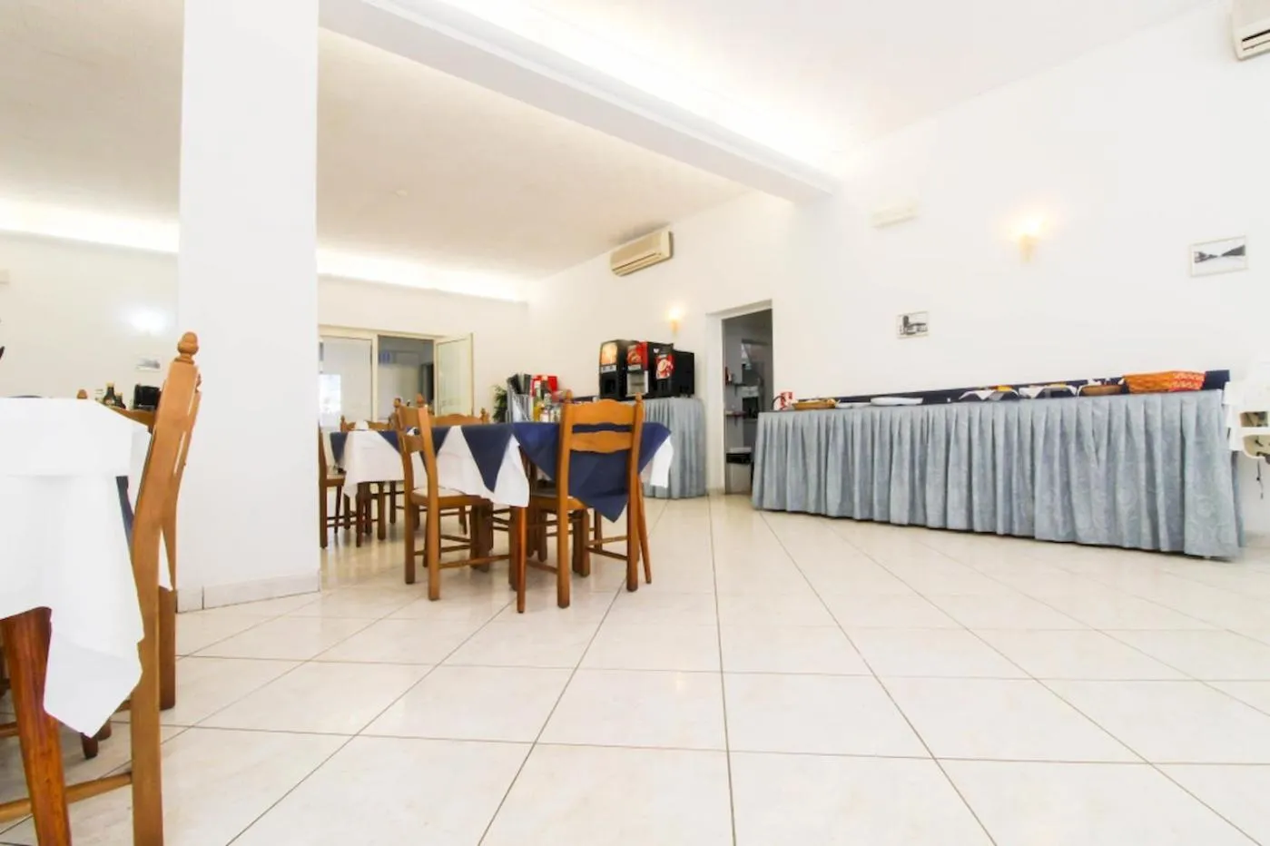 Restaurant/places to eat in Hotel Abbondanza