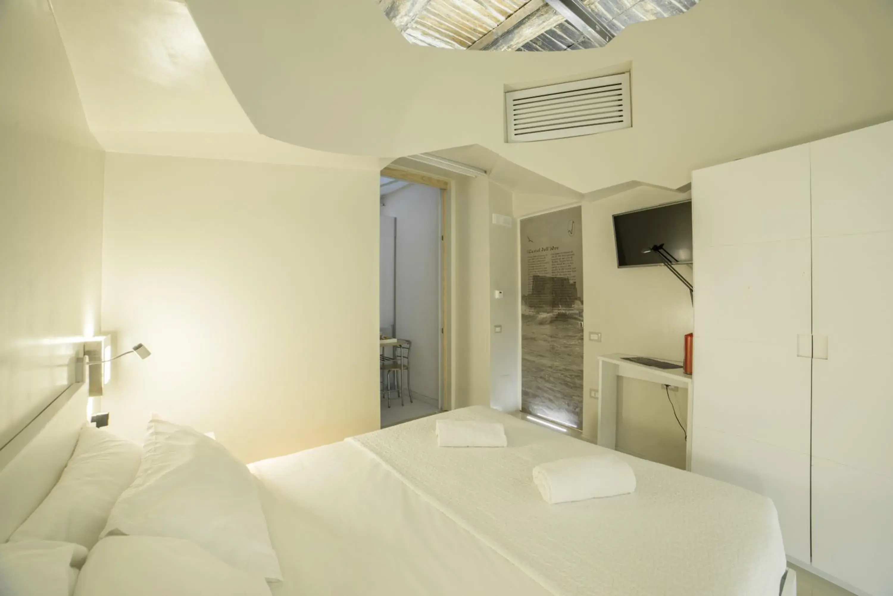 Single Room in Chiaia 197 Deluxe Residence Single Room in Chiaia 197 Deluxe Residence