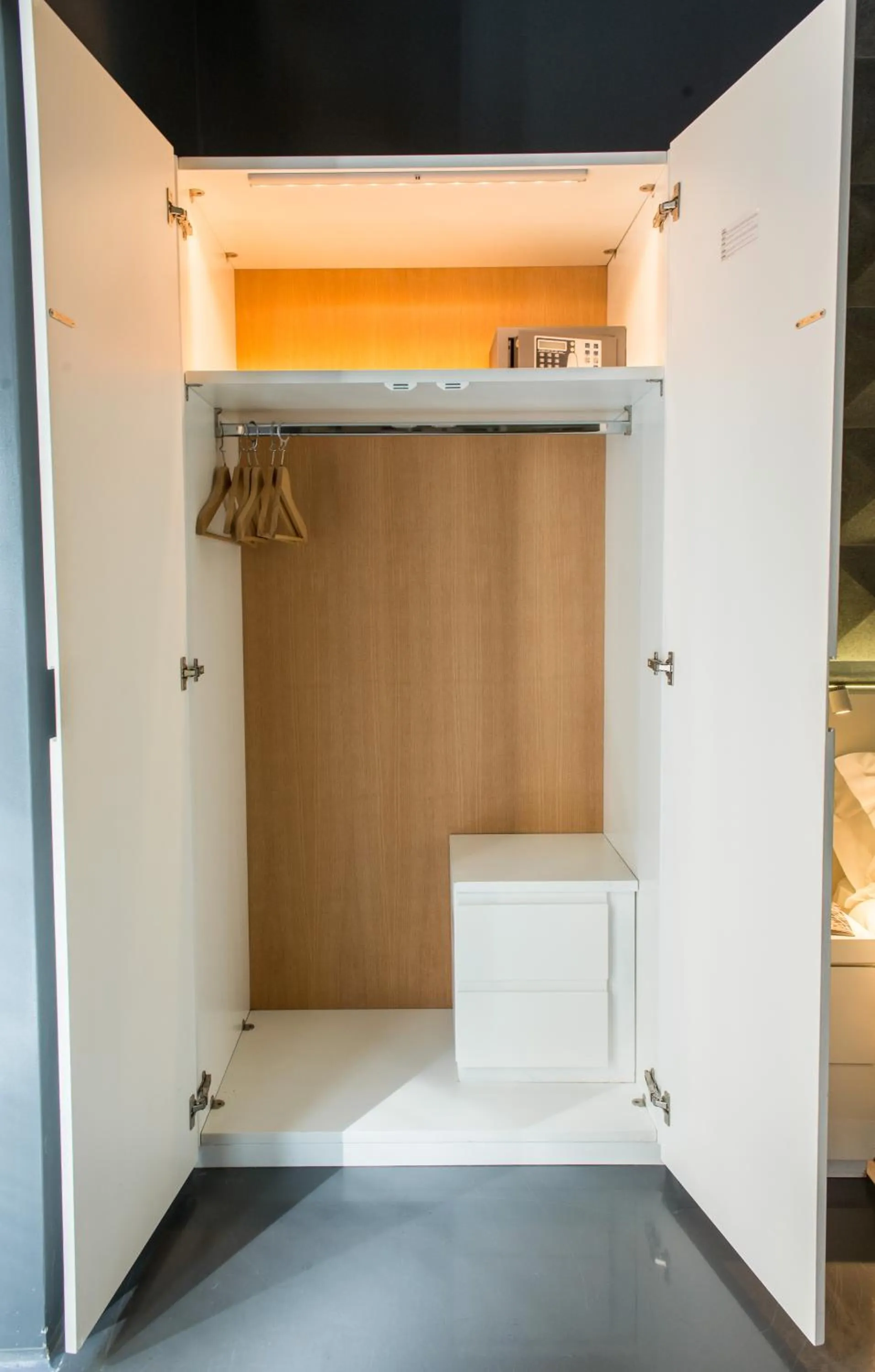 Decorative detail in Chiaia 197 Deluxe Residence