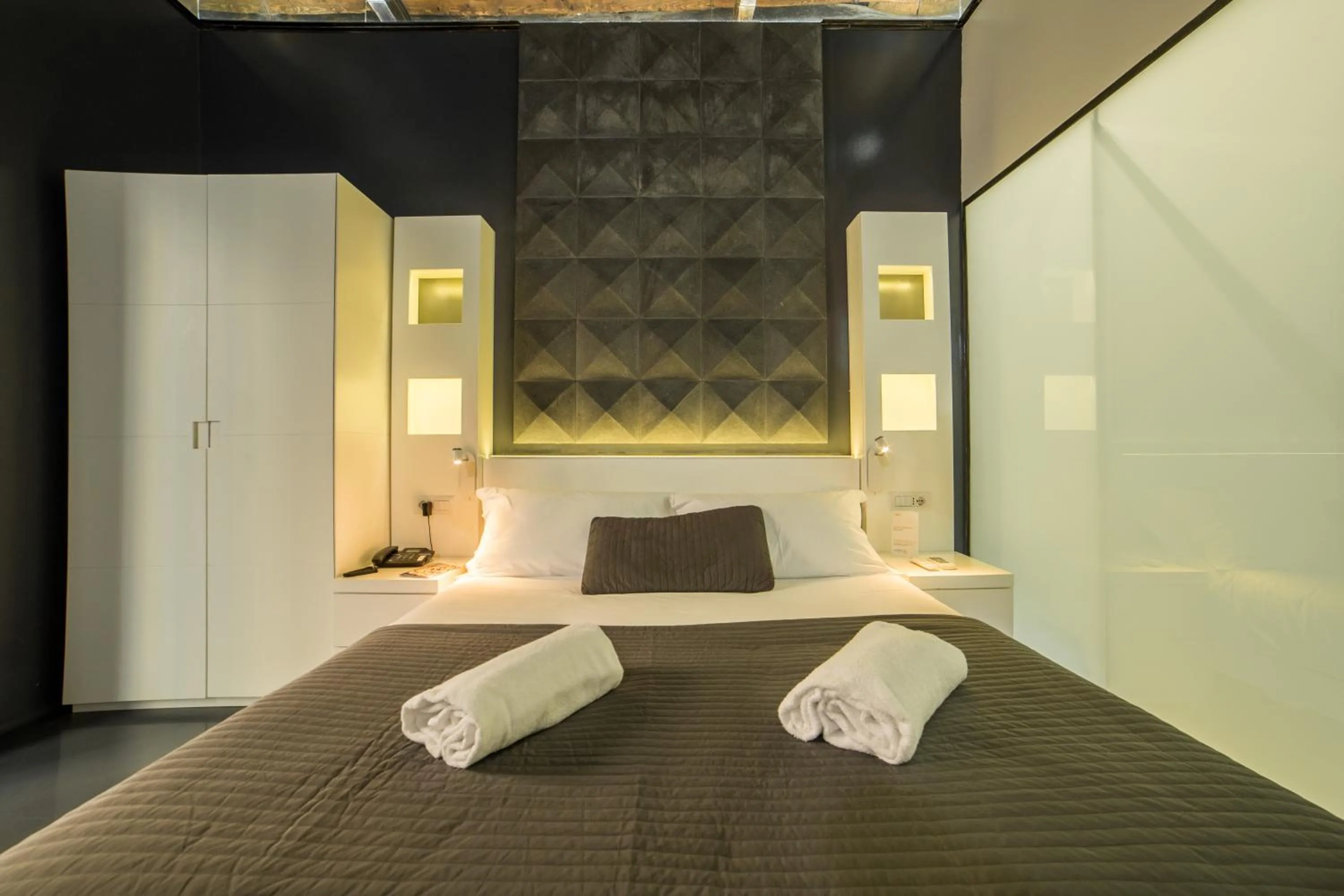 Bedroom, Bed in Chiaia 197 Deluxe Residence