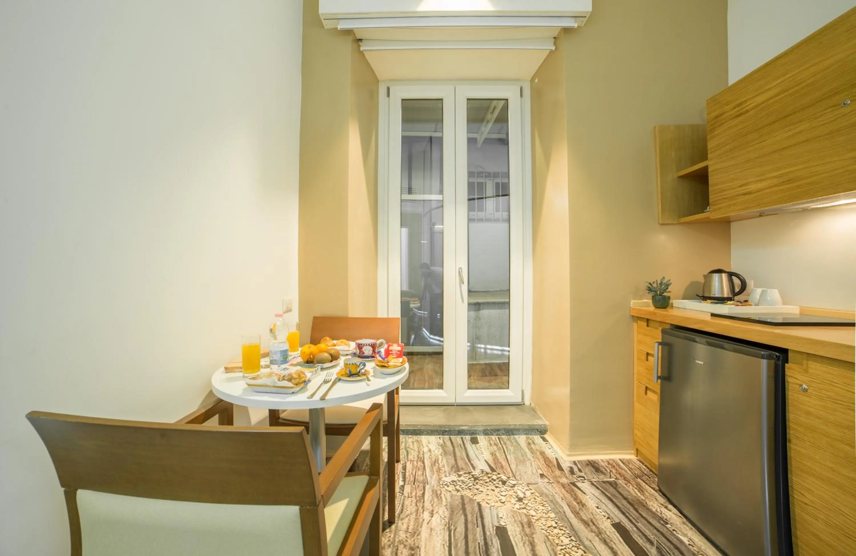 Coffee/tea facilities in Chiaia 197 Deluxe Residence