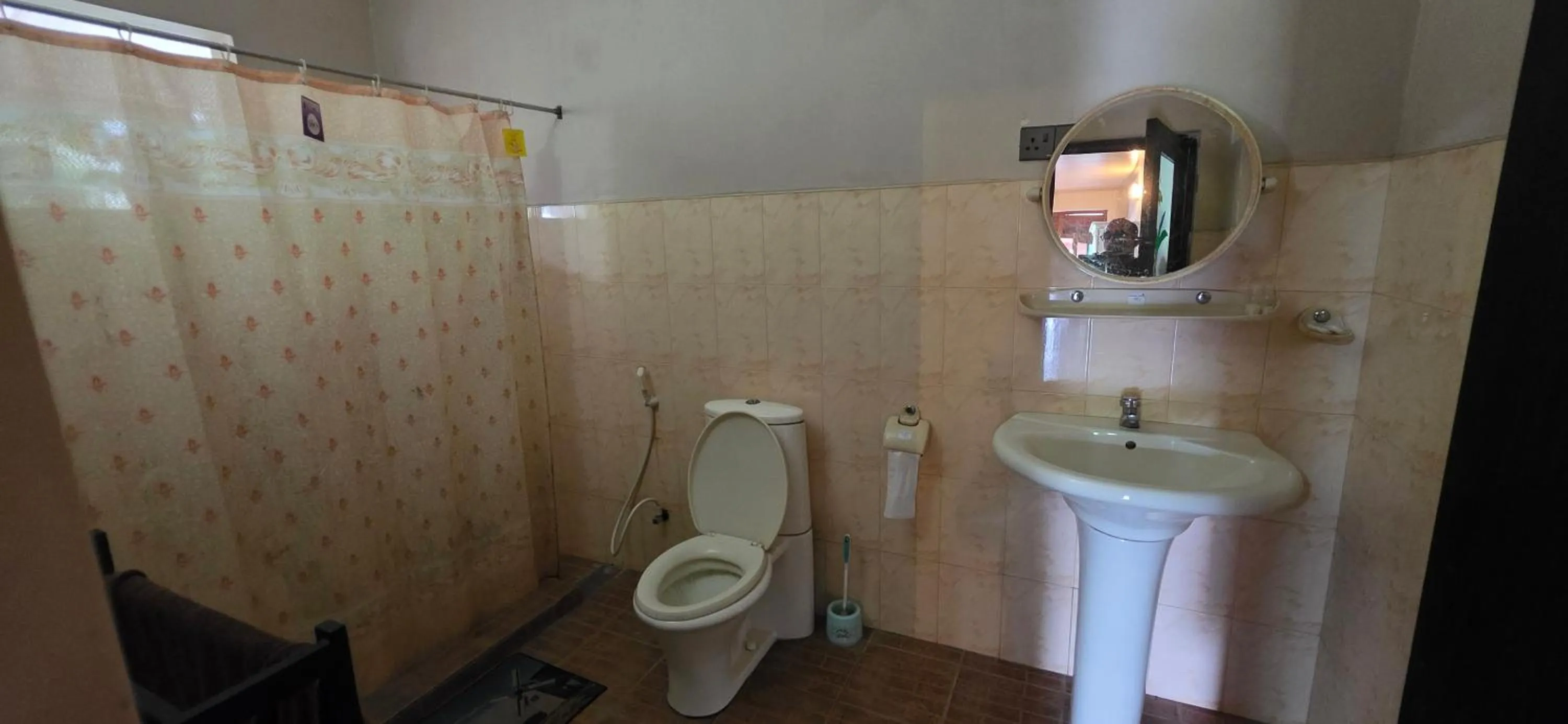 Bathroom in Kandy Comforts