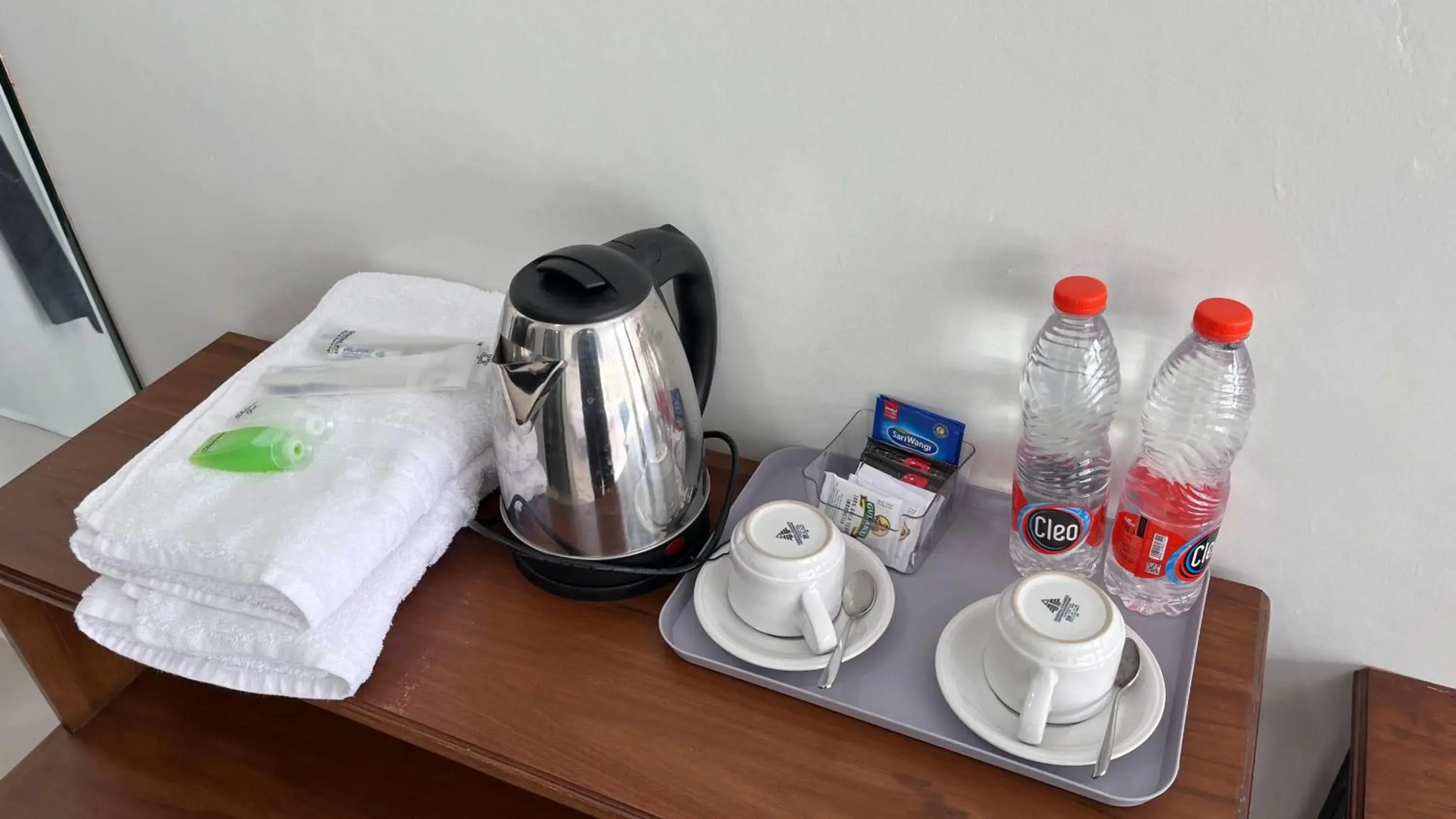 Deluxe Double Room in Grand Wijaya Hotel dan Villa Sarangan Deluxe Double Room in Grand Wijaya Hotel dan Villa Sarangan