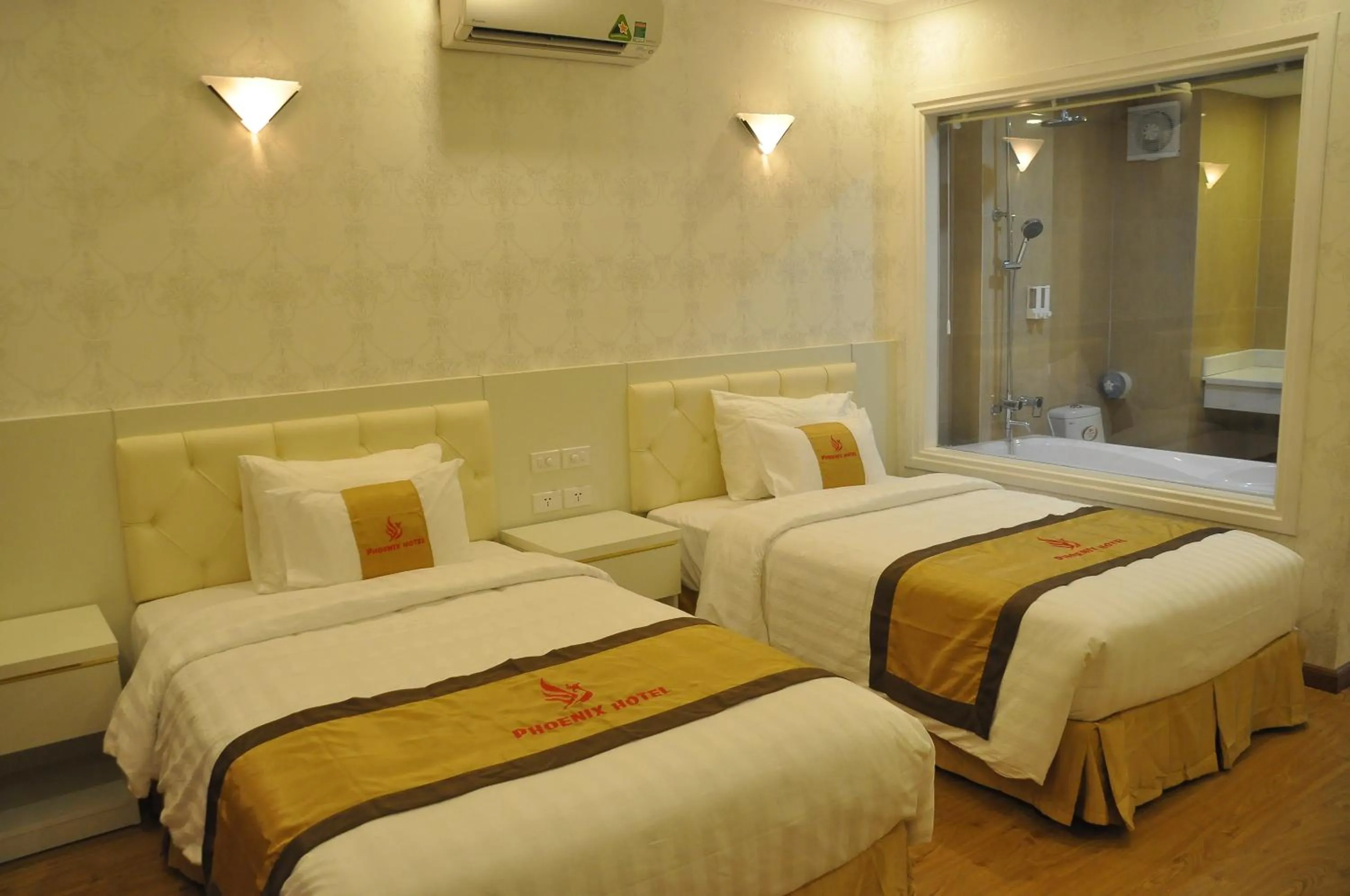 Bed in Phuong Hoang Hotel