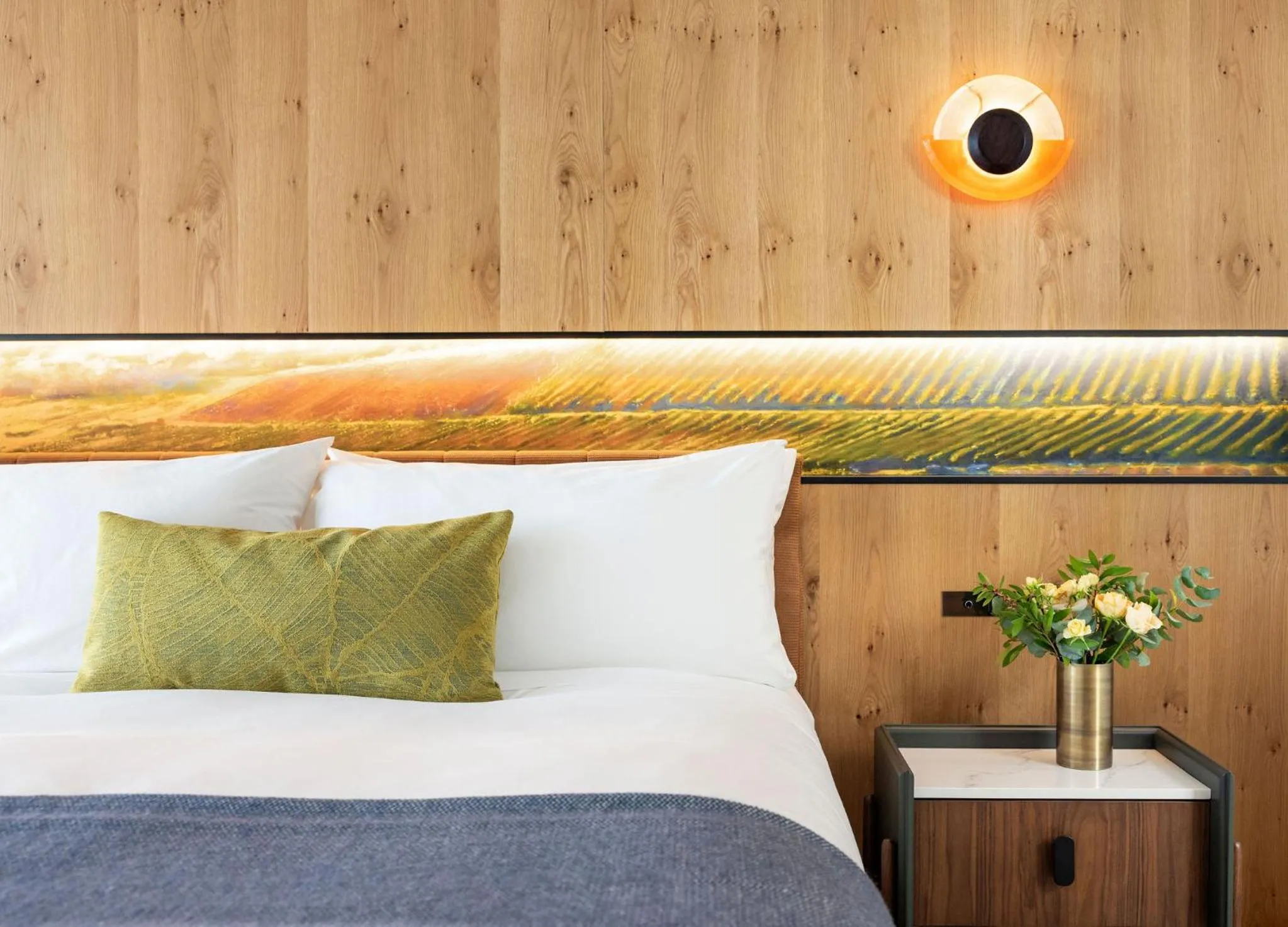 Bedroom, Bed in Appellation Healdsburg