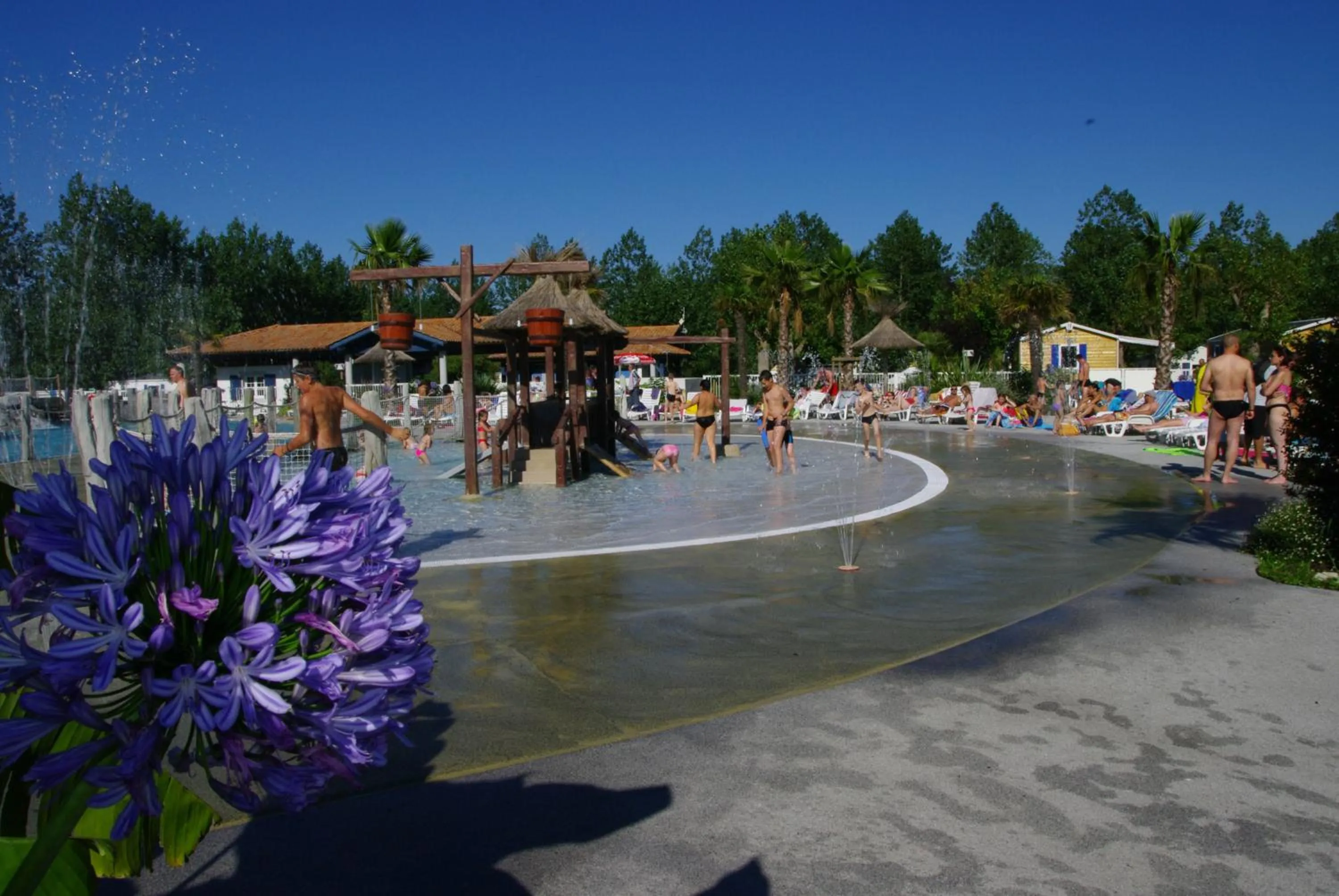 Swimming pool in Résidence Ilbarritz
