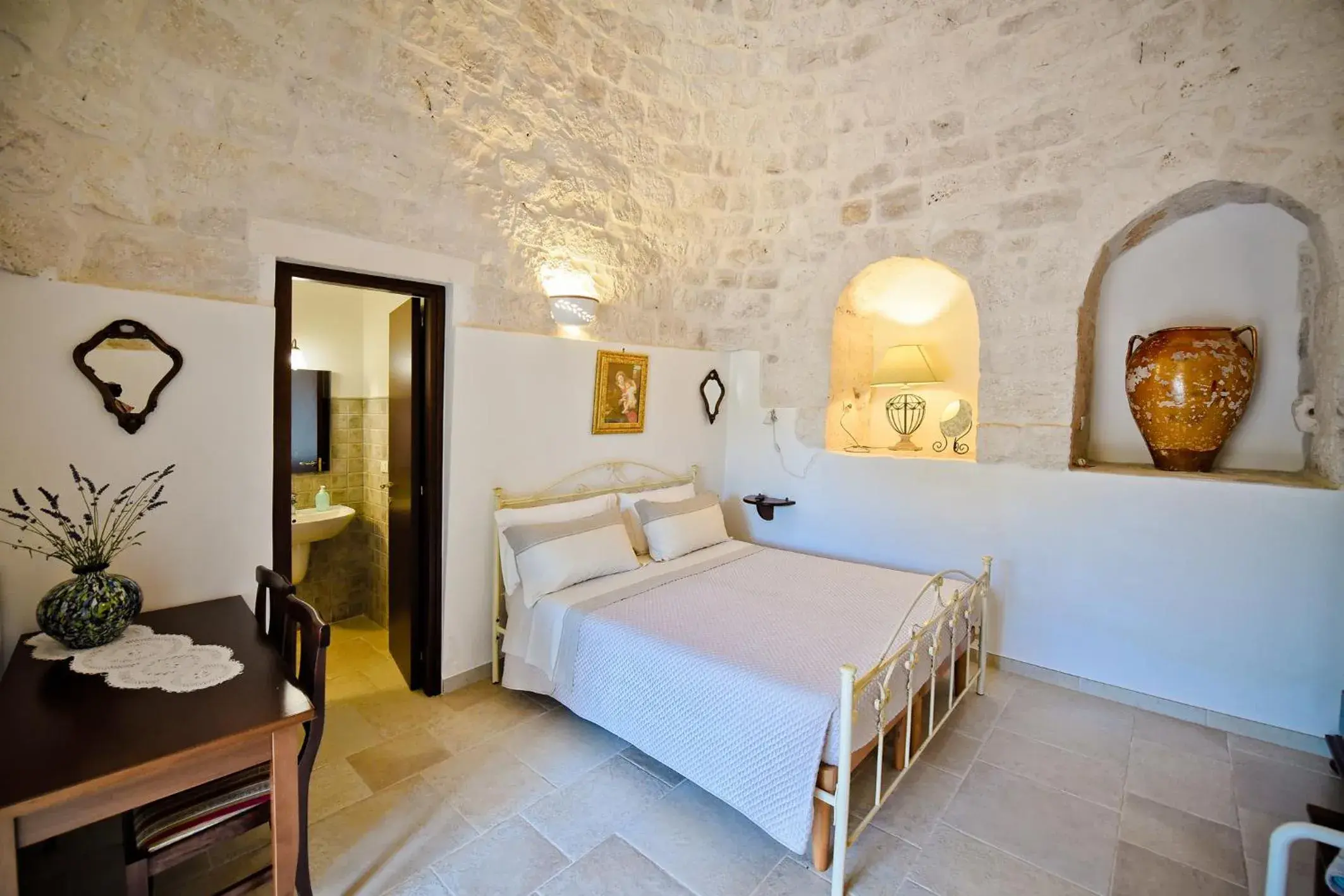 Comfort Triple Room in B&B Masseria Nuove Caselle Comfort Triple Room in B&B Masseria Nuove Caselle