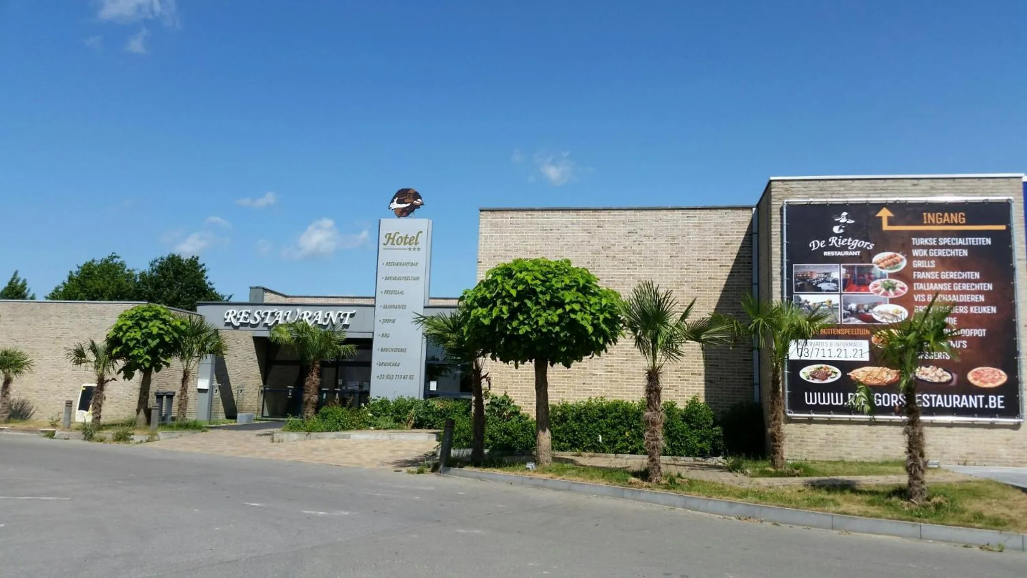 Property building in Hotel Rietgors